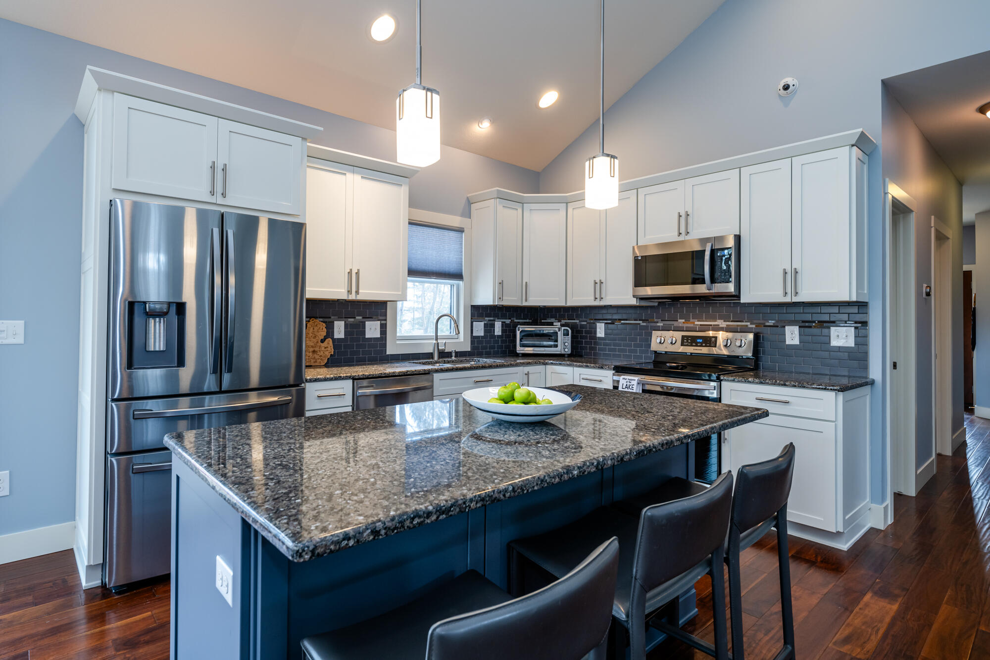 3441 Lake Chapin Drive
