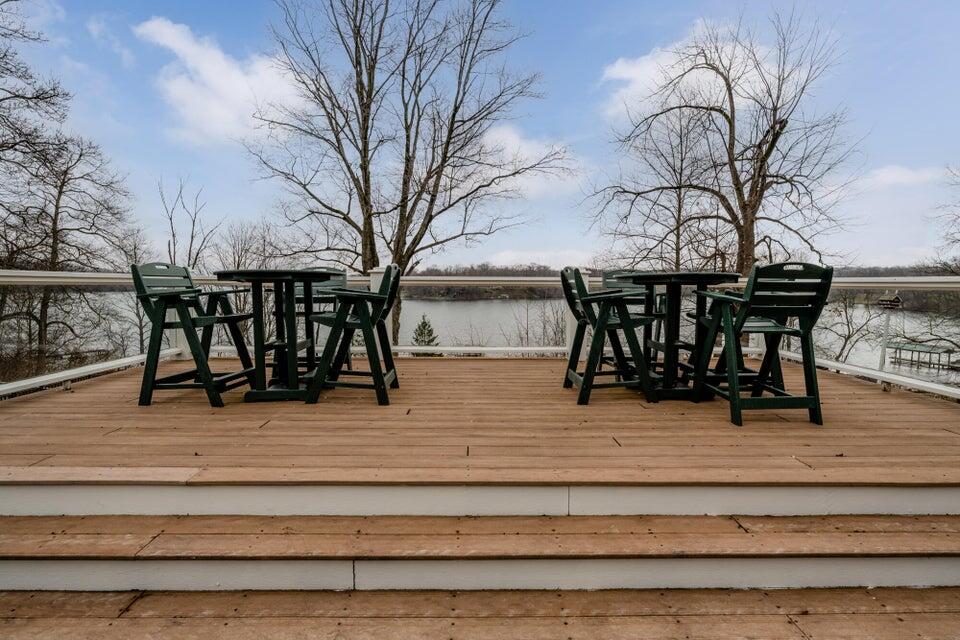 3441 Lake Chapin Drive