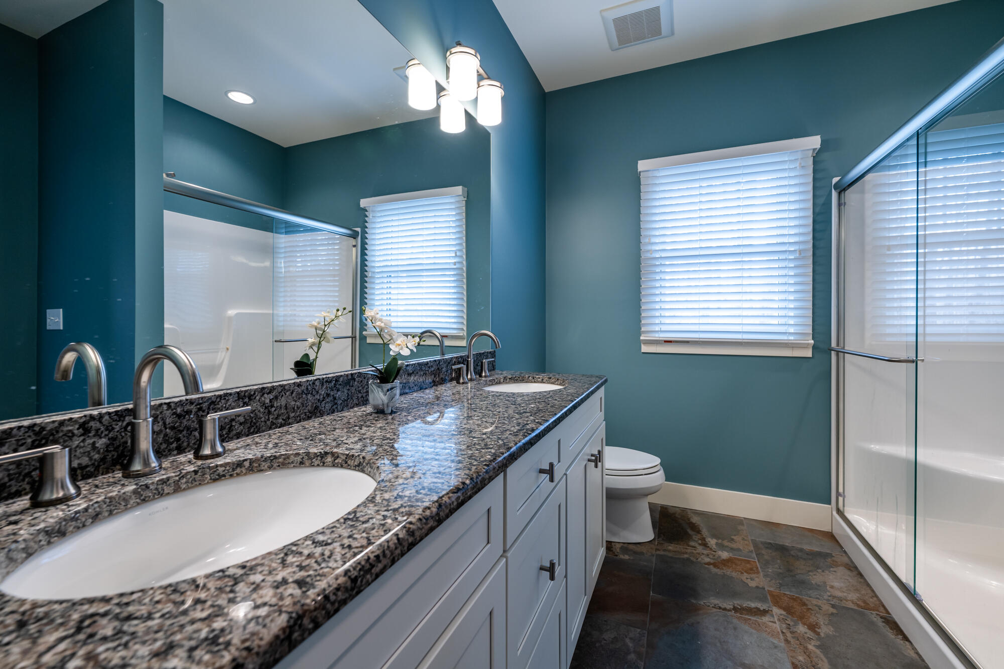 3441 Lake Chapin Drive