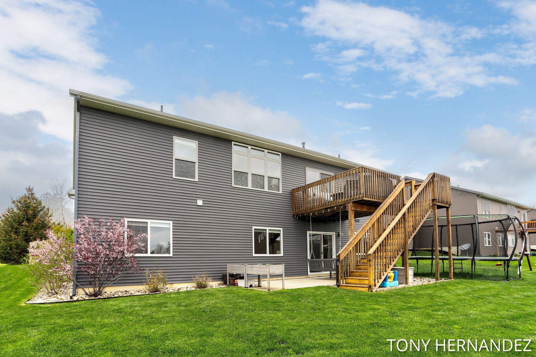 7104 Crimson Court