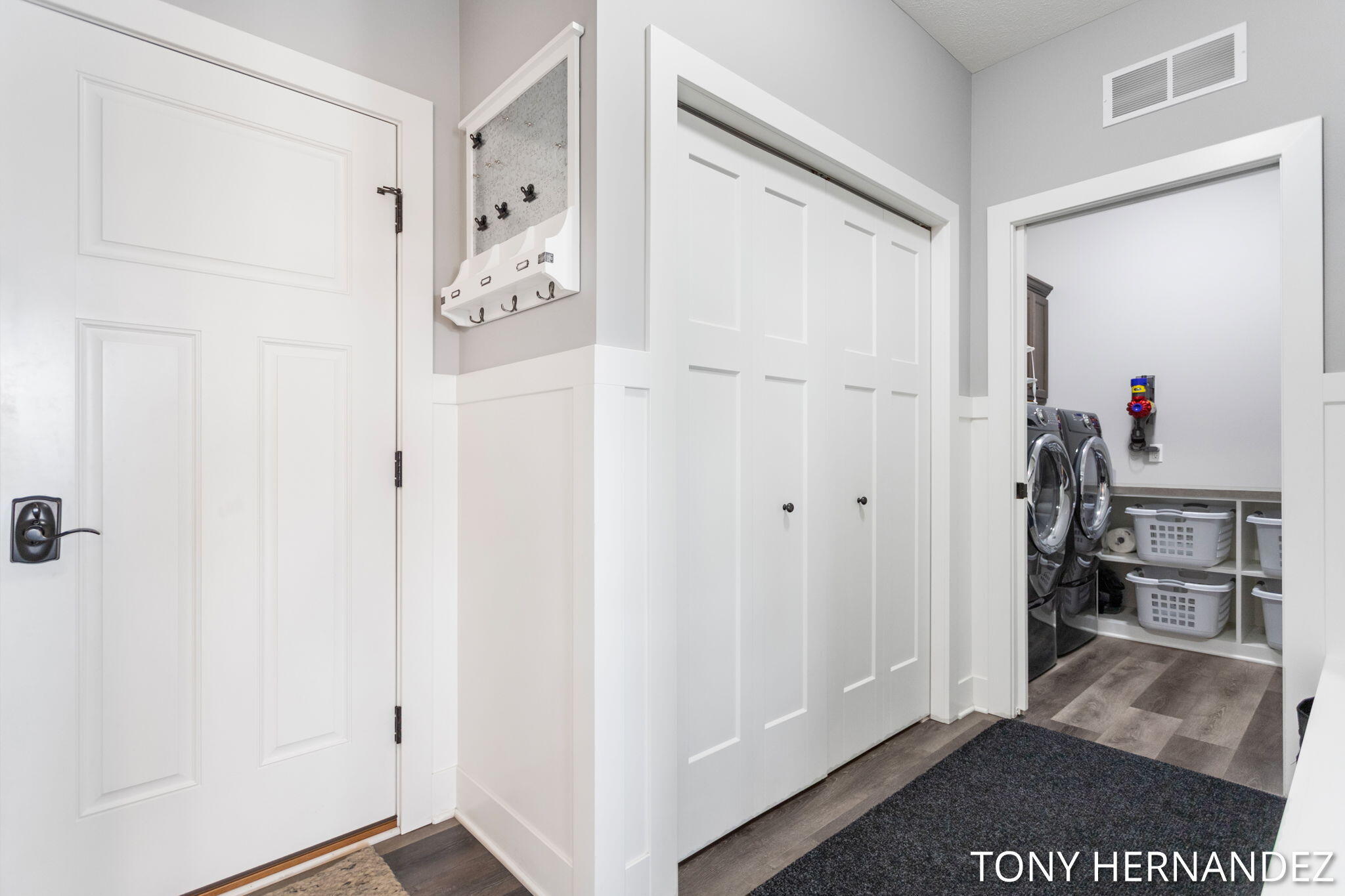 7104 Crimson Court