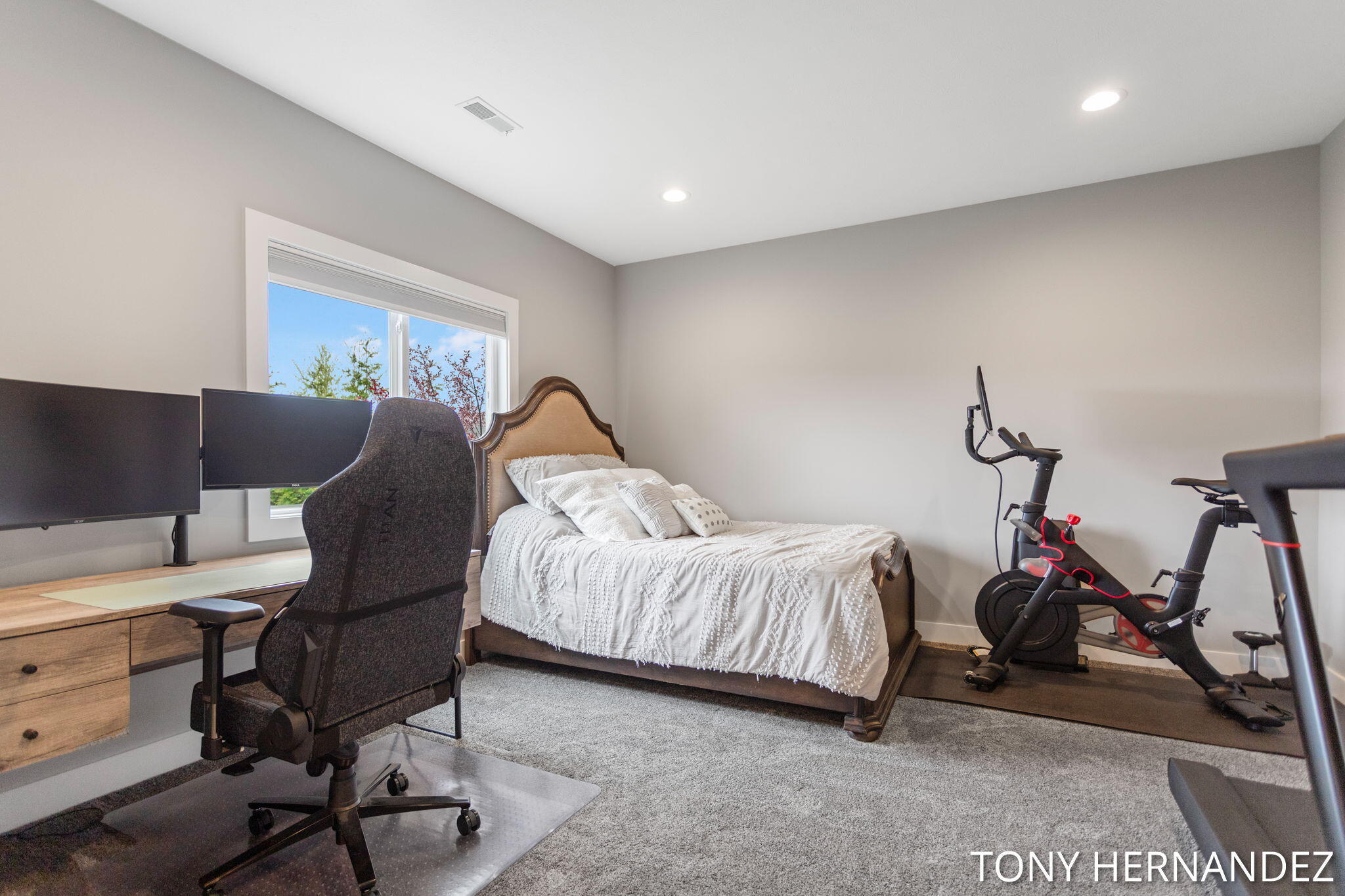 7104 Crimson Court