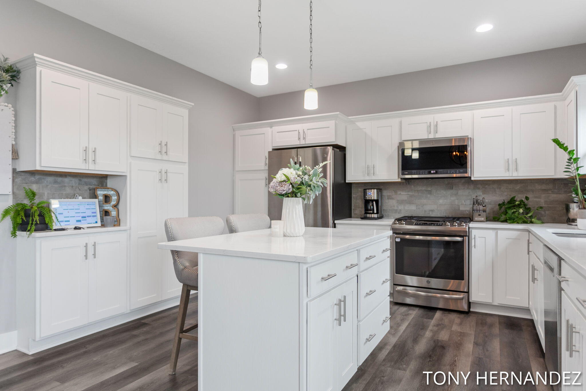 7104 Crimson Court