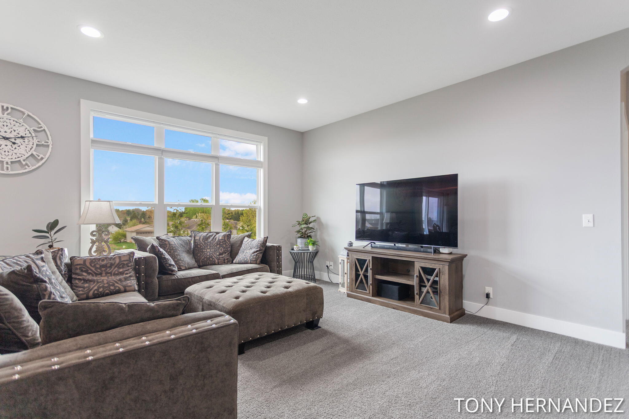 7104 Crimson Court