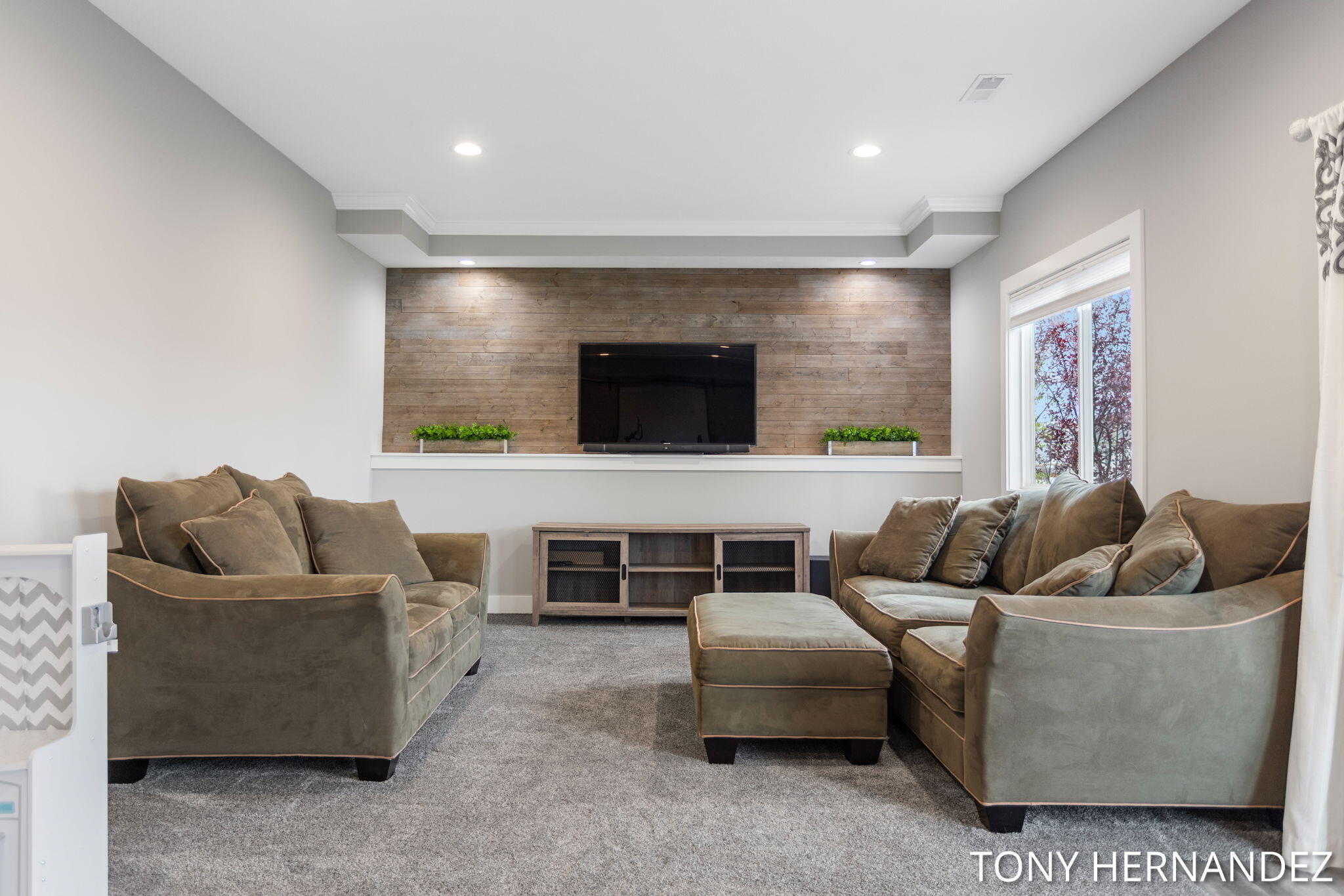 7104 Crimson Court
