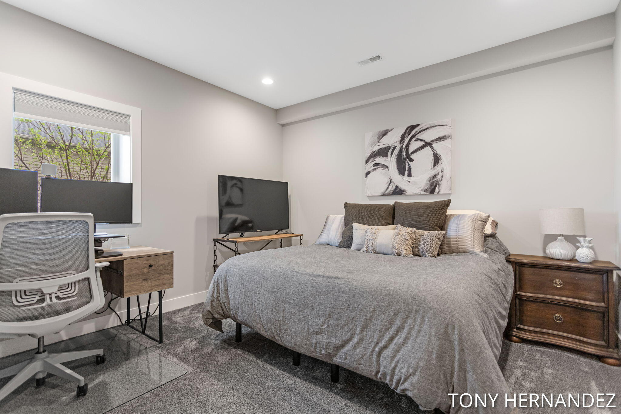 7104 Crimson Court