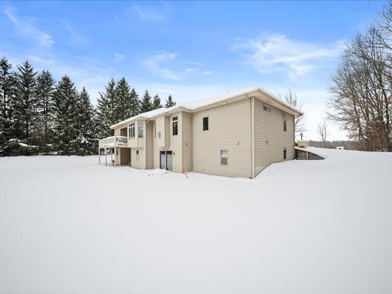 2244 19 Mile Road