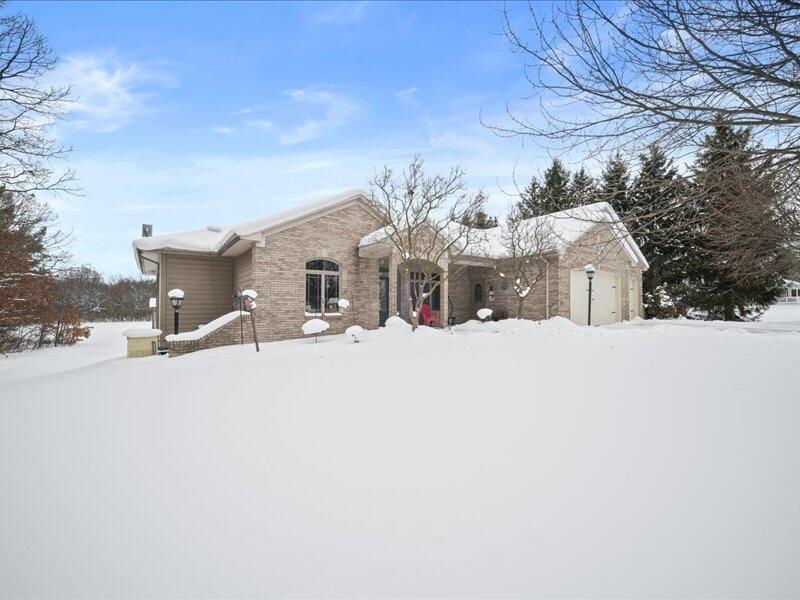 2244 19 Mile Road