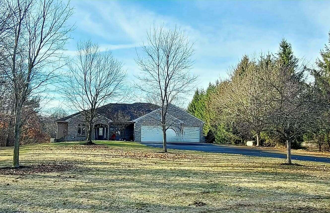 2244 19 Mile Road