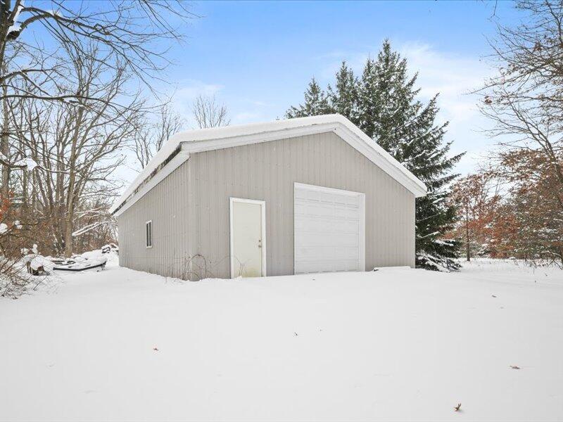 2244 19 Mile Road