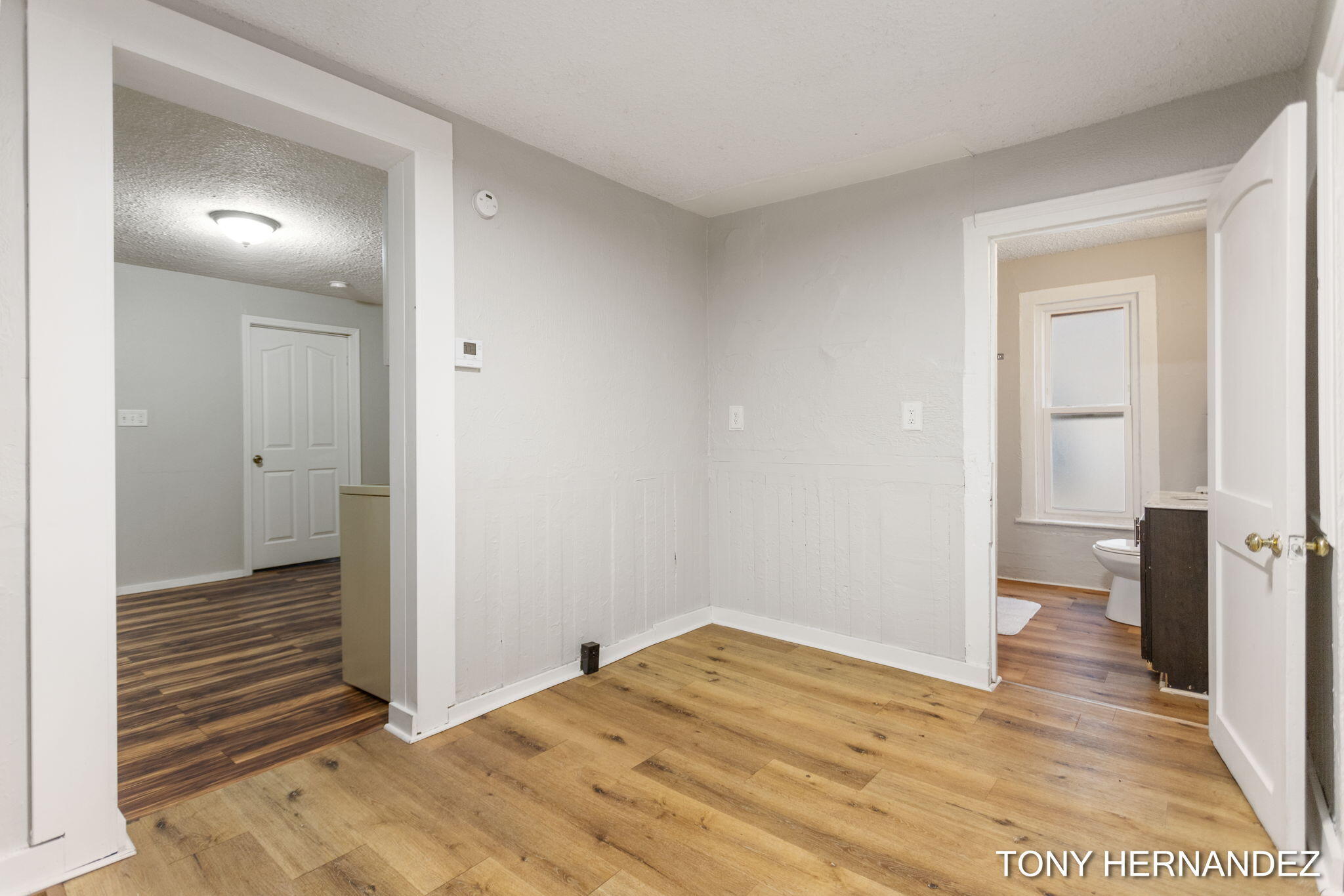 1402 North Avenue NE