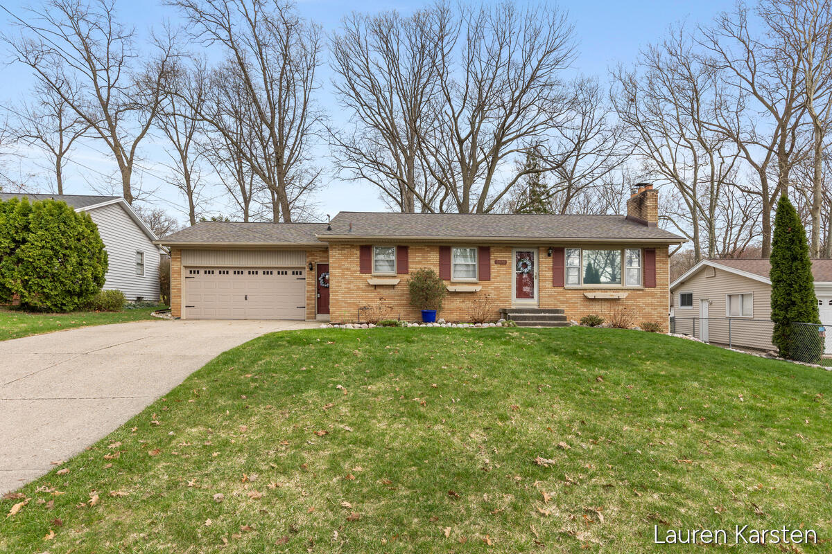 5520 Greenboro Drive SE
