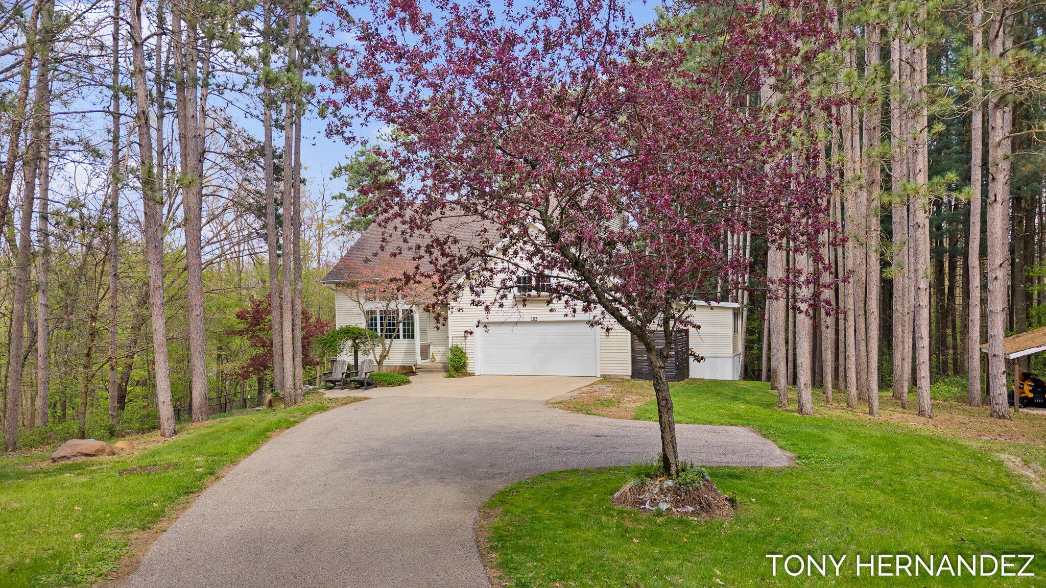 102 Sagamore Trail SE