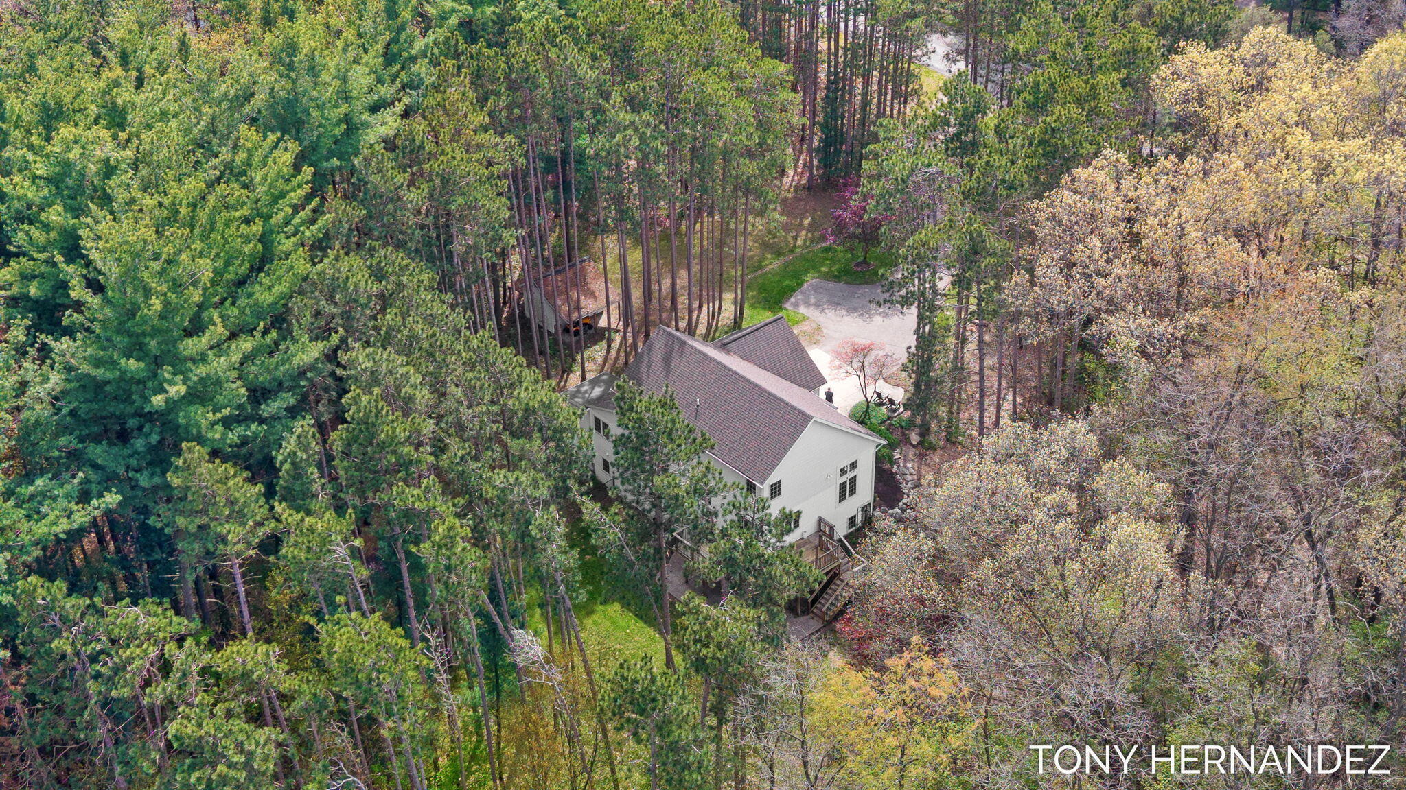 102 Sagamore Trail SE