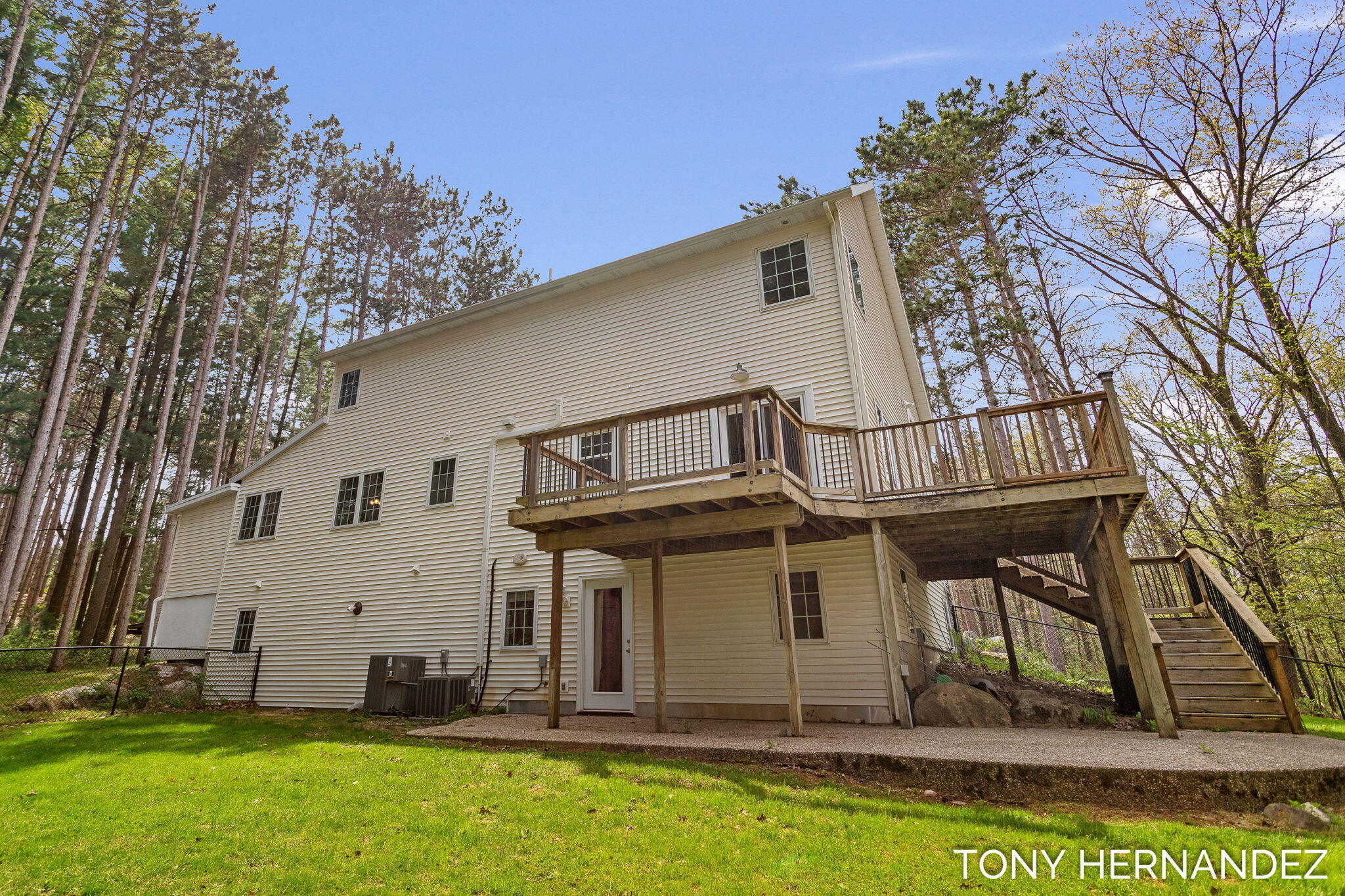 102 Sagamore Trail SE