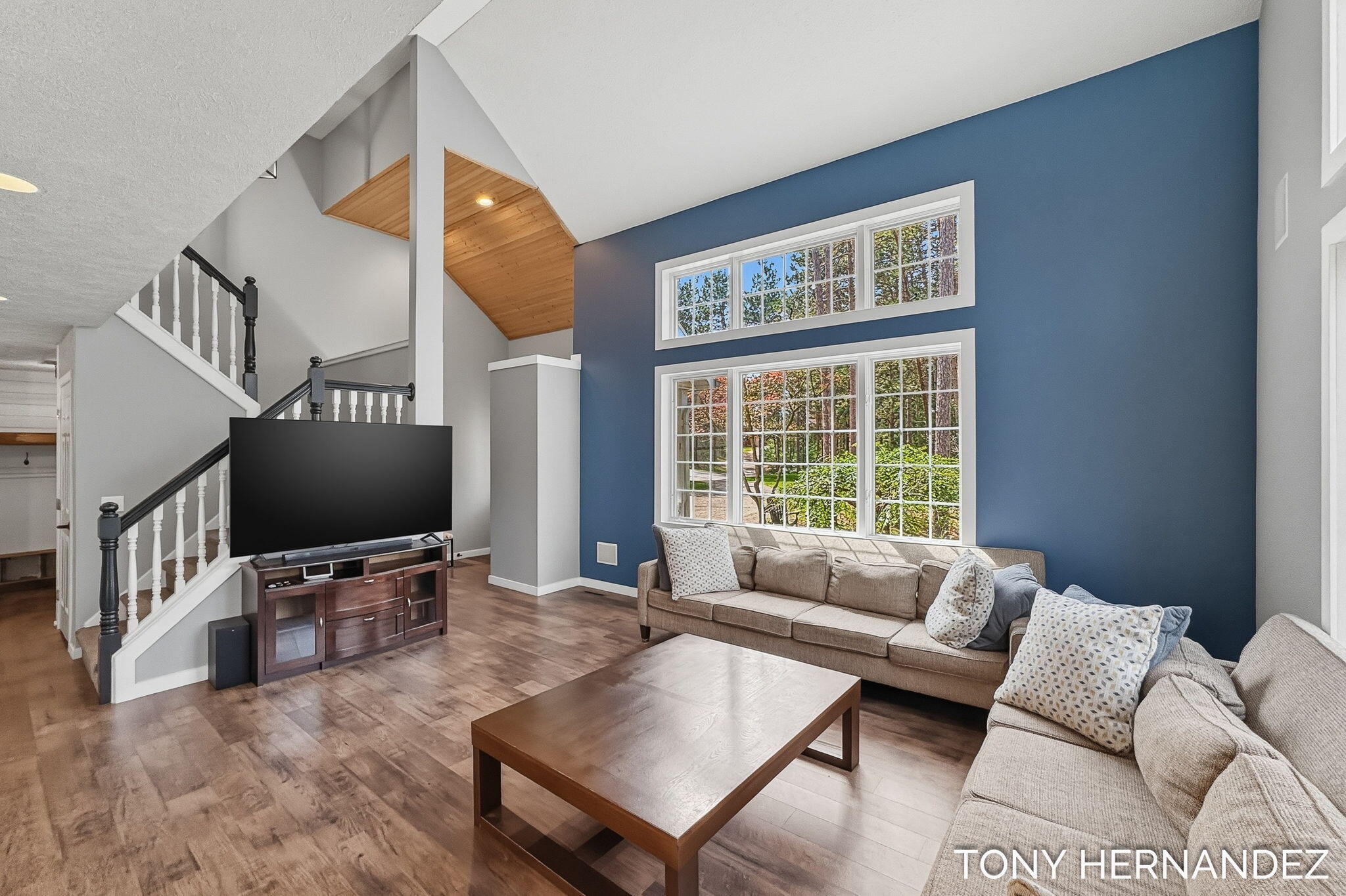 102 Sagamore Trail SE