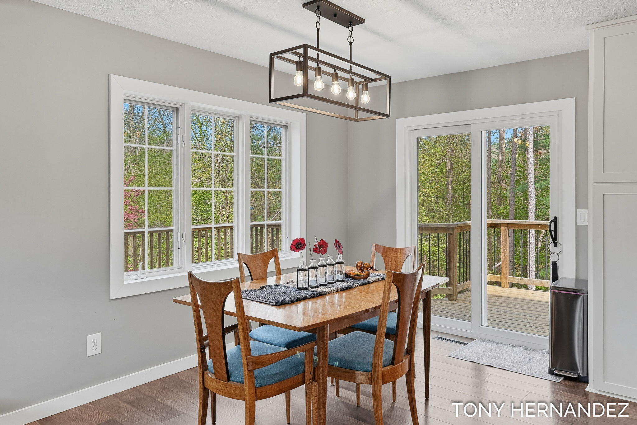 102 Sagamore Trail SE
