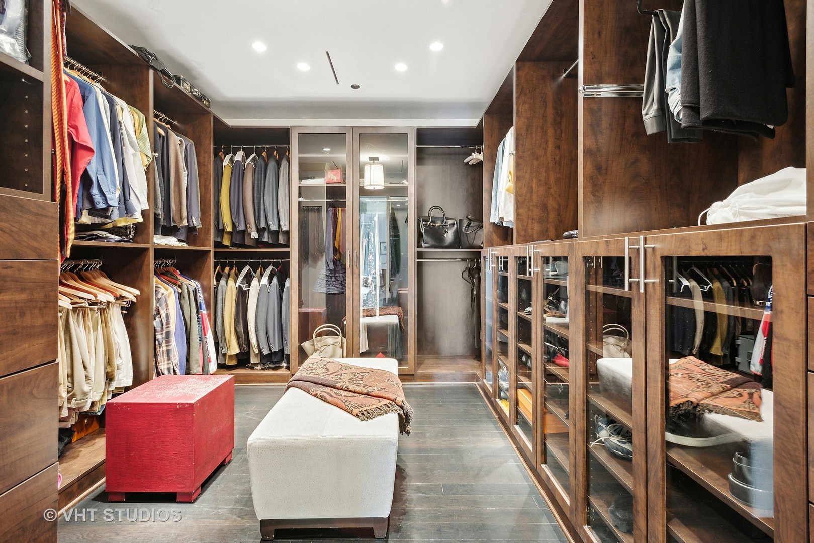 77 E Walton Street Unit: 25B
