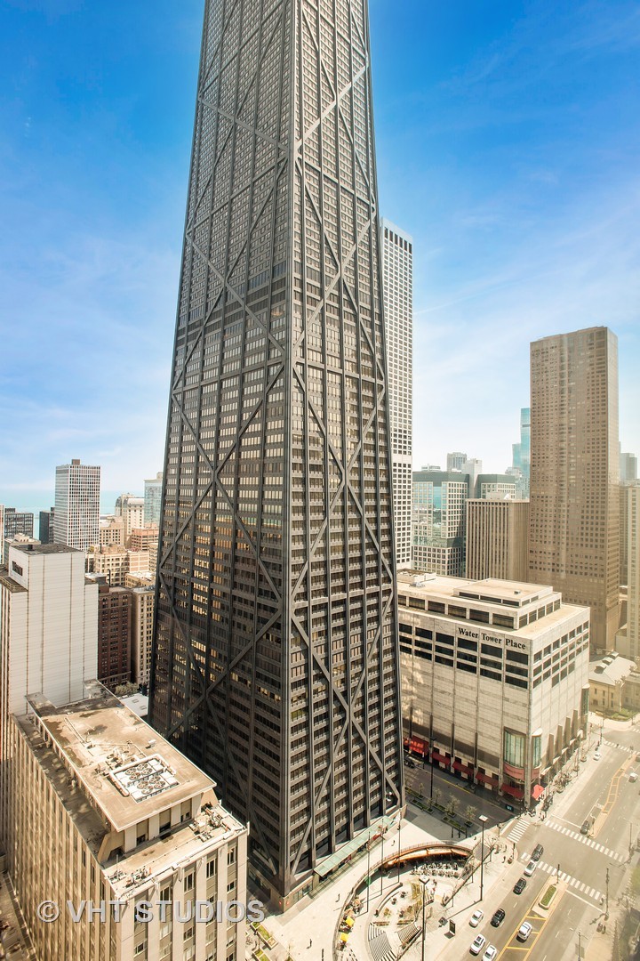 77 E Walton Street Unit: 25B