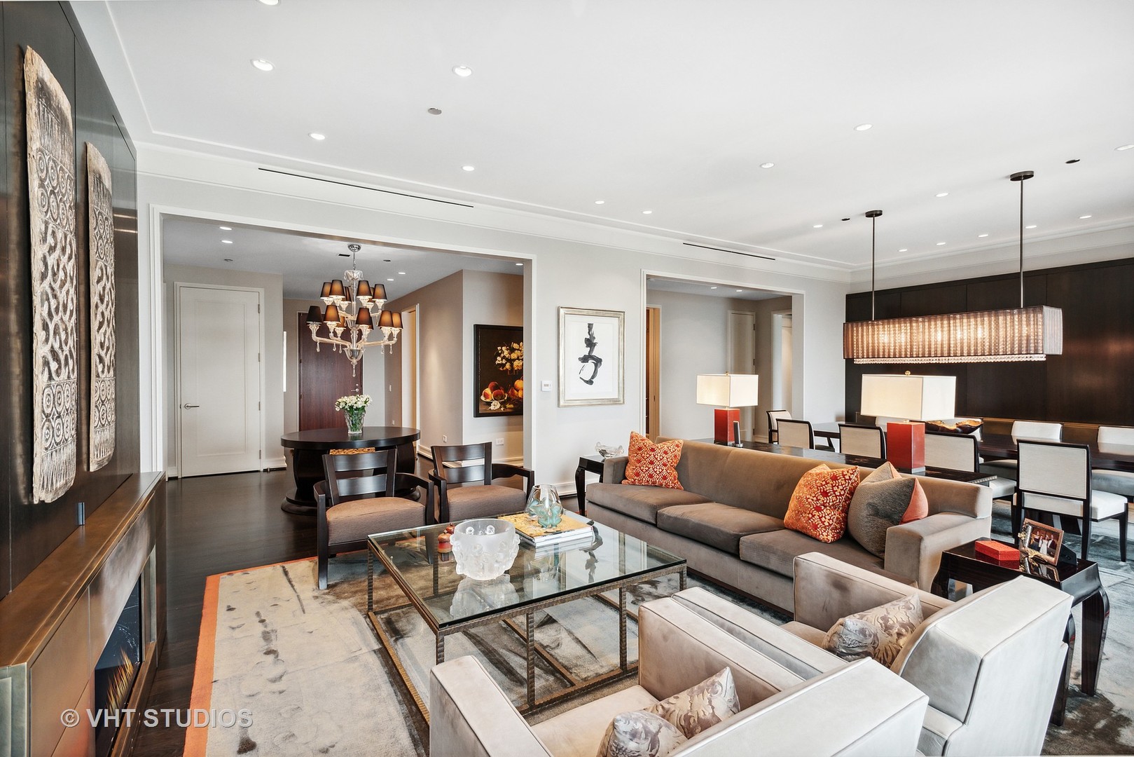 77 E Walton Street Unit: 25B