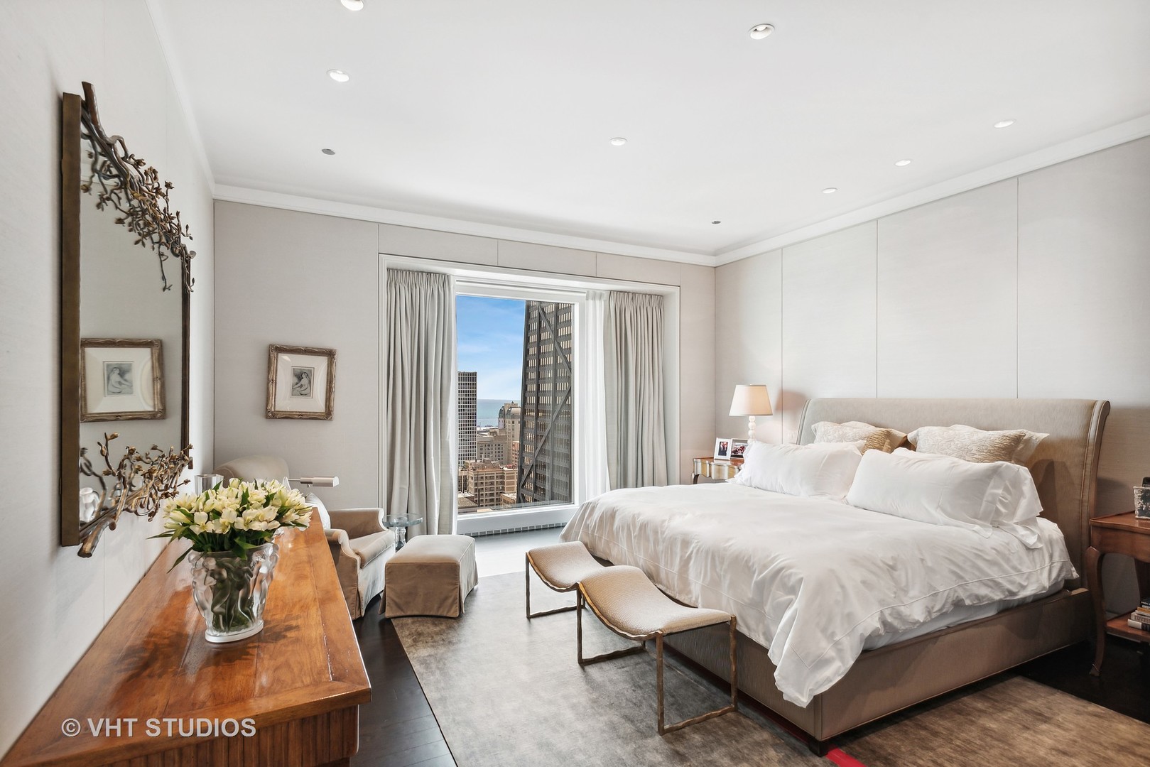 77 E Walton Street Unit: 25B