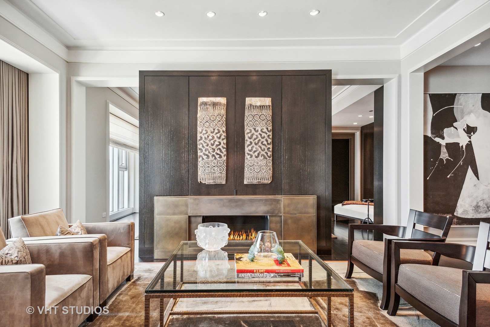 77 E Walton Street Unit: 25B