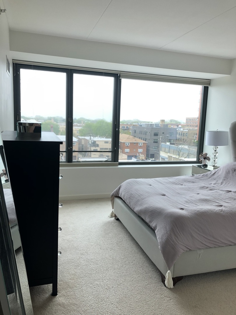 900 Chicago Avenue Unit: 501
