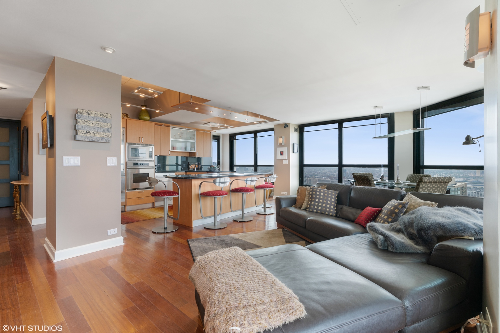 1030 N State Street Unit: 39B