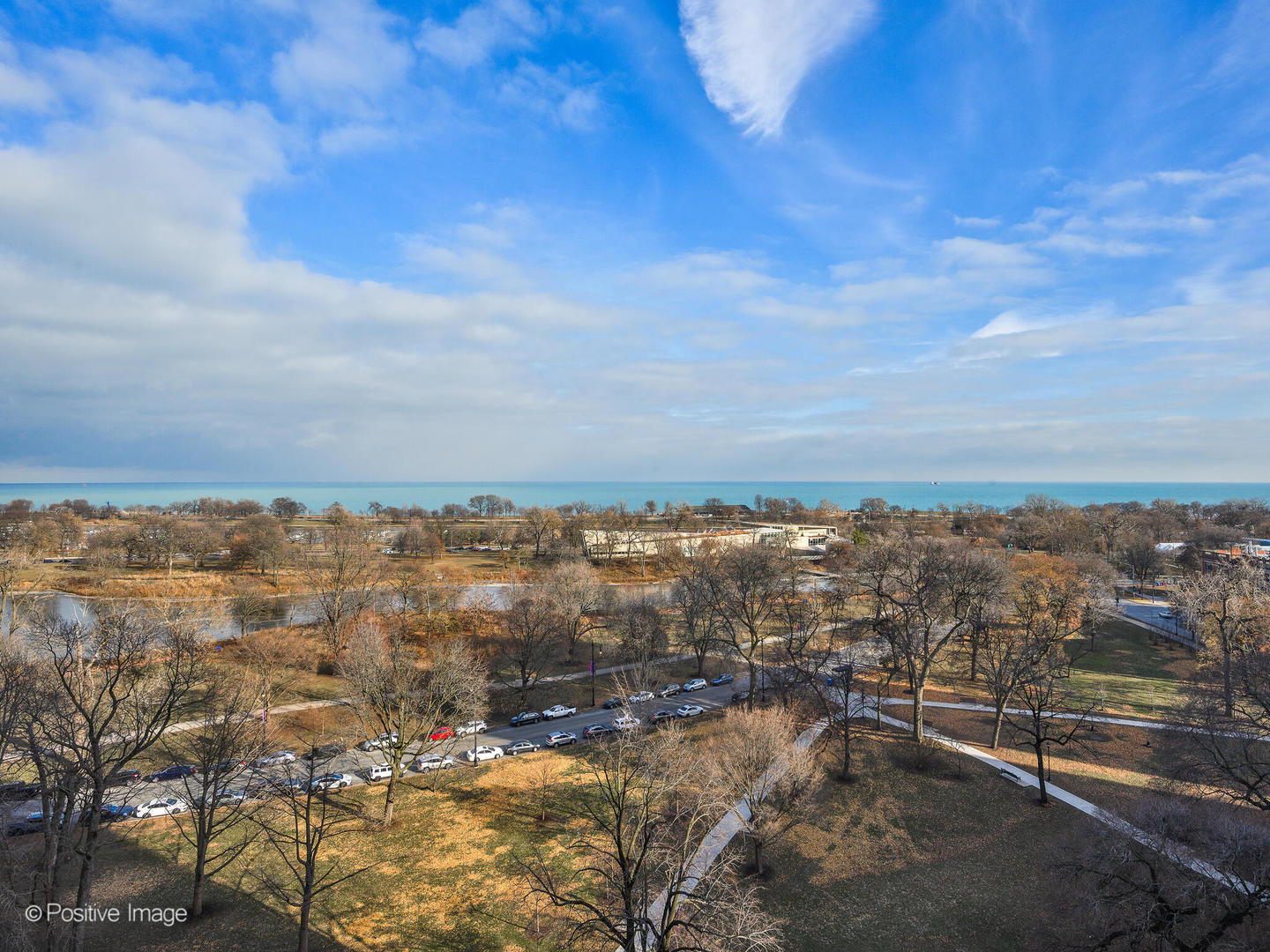 2430 N LAKEVIEW Avenue Unit: 11-12N