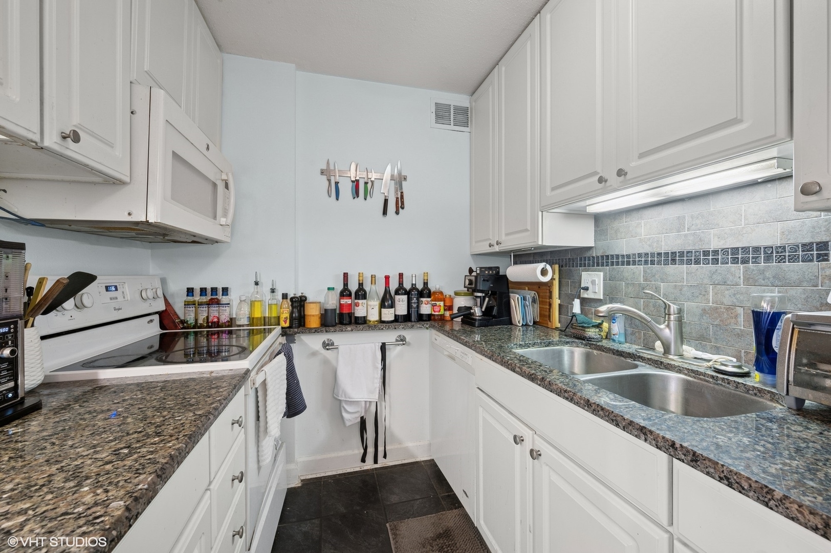 1339 N Dearborn Parkway Unit: 6A