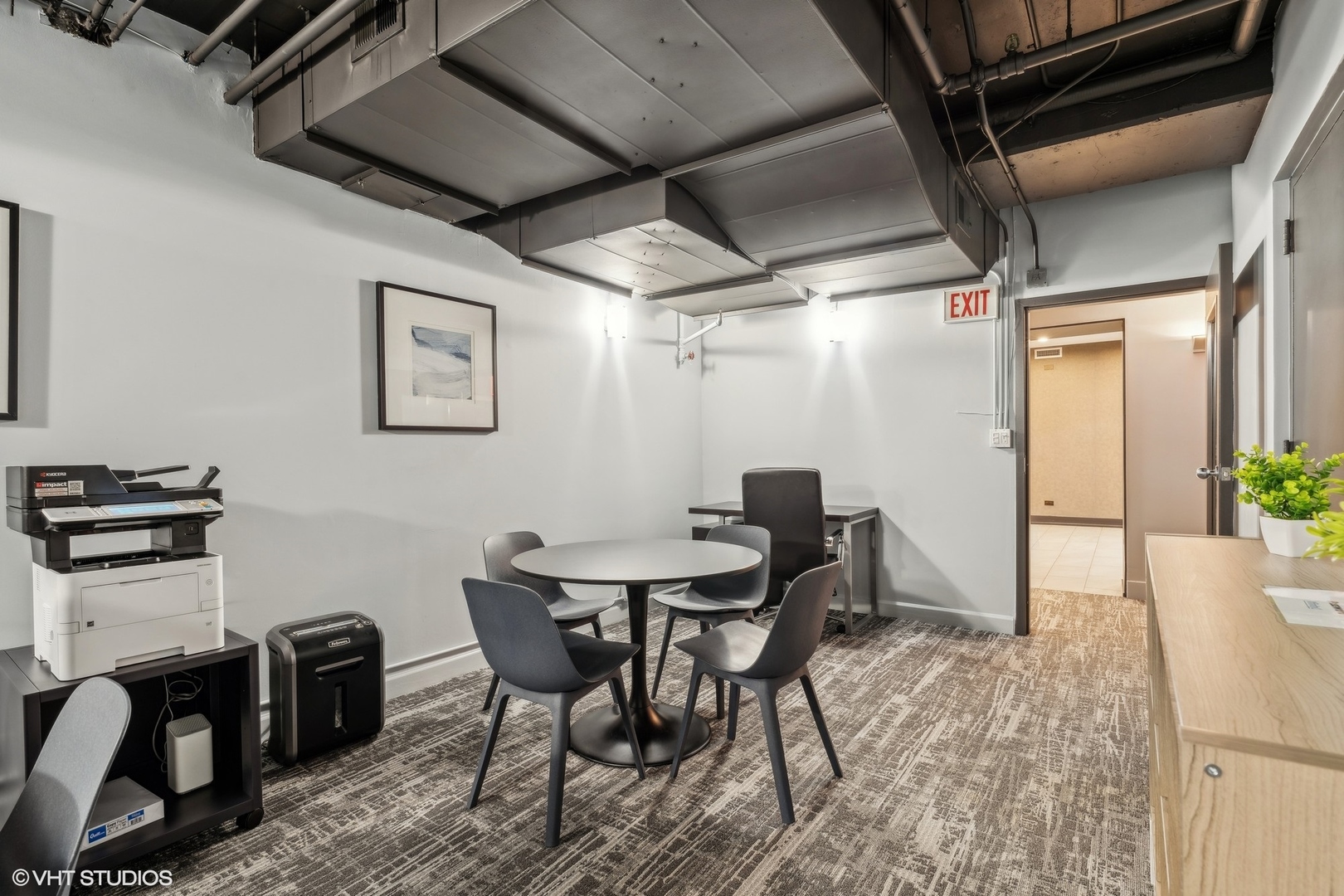 30 E Huron Street Unit: 1110