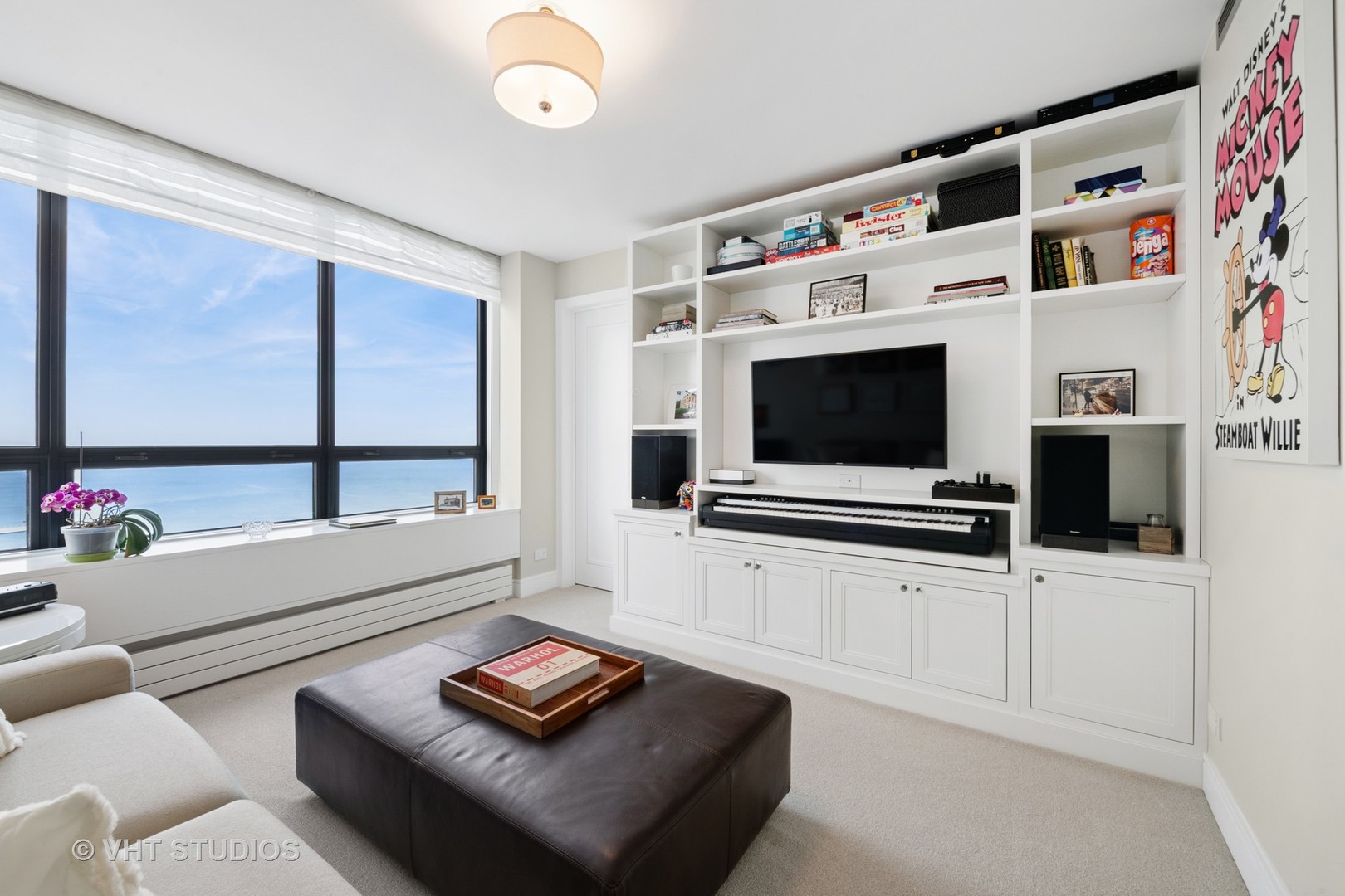 180 E Pearson Street Unit: 5201