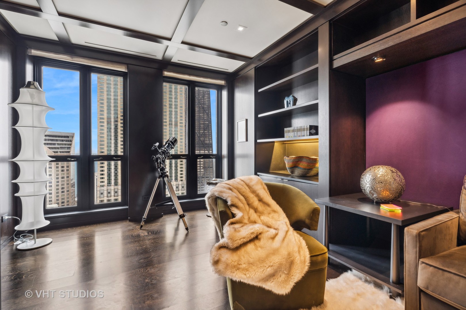 11 E Walton Street Unit: 4902