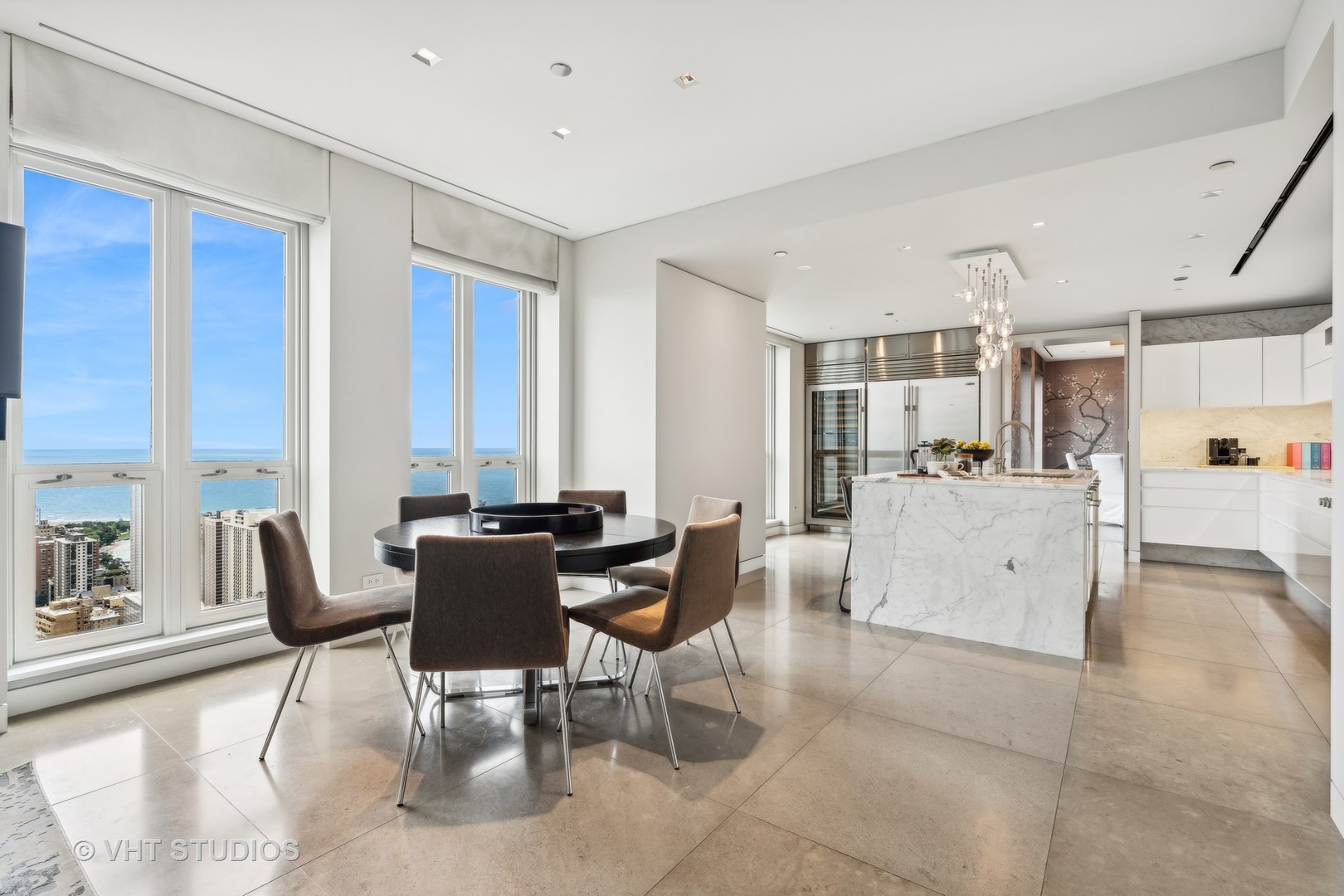 11 E Walton Street Unit: 4902