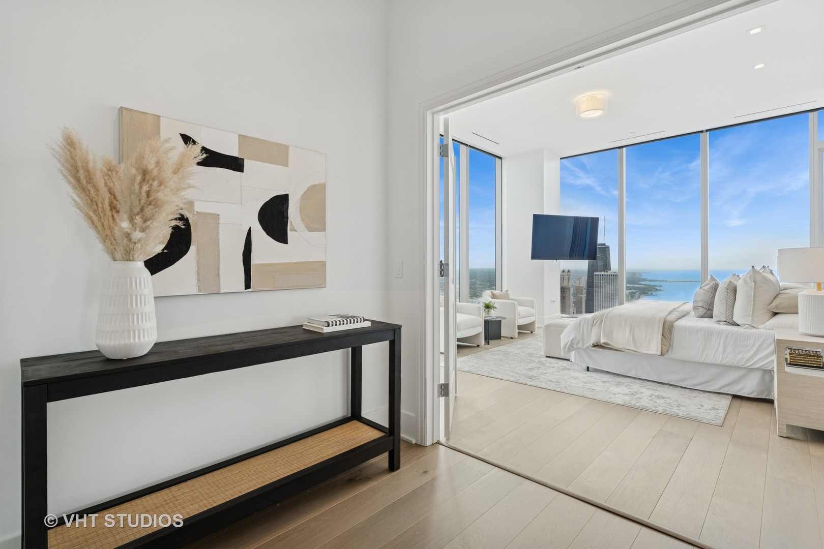 363 E Wacker Drive Unit: 7501