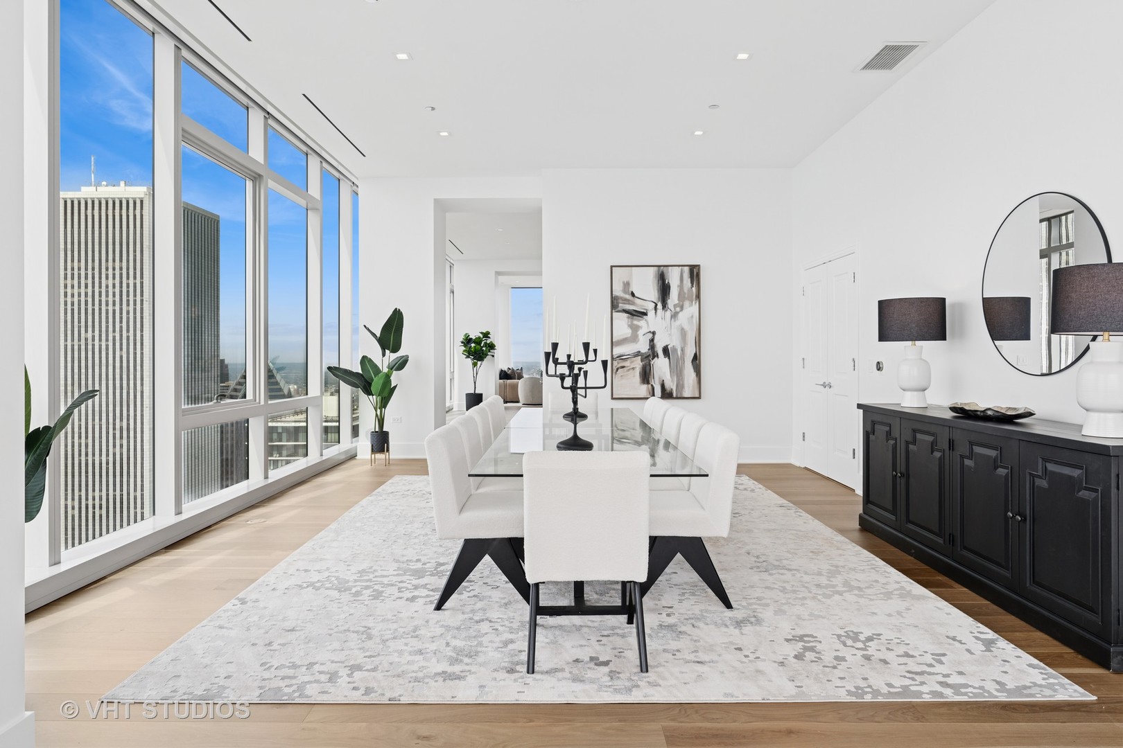 363 E Wacker Drive Unit: 7501
