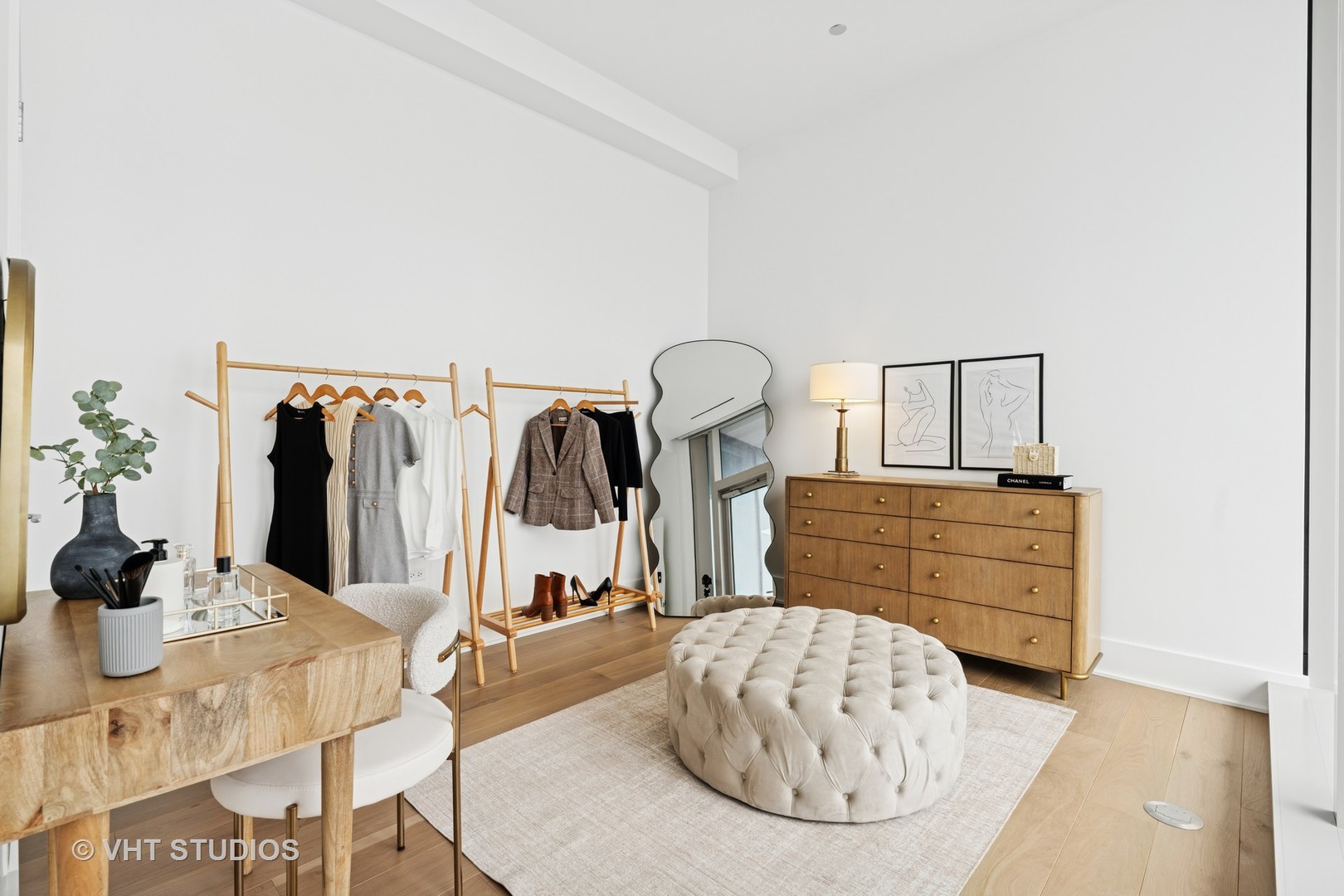 363 E Wacker Drive Unit: 7501