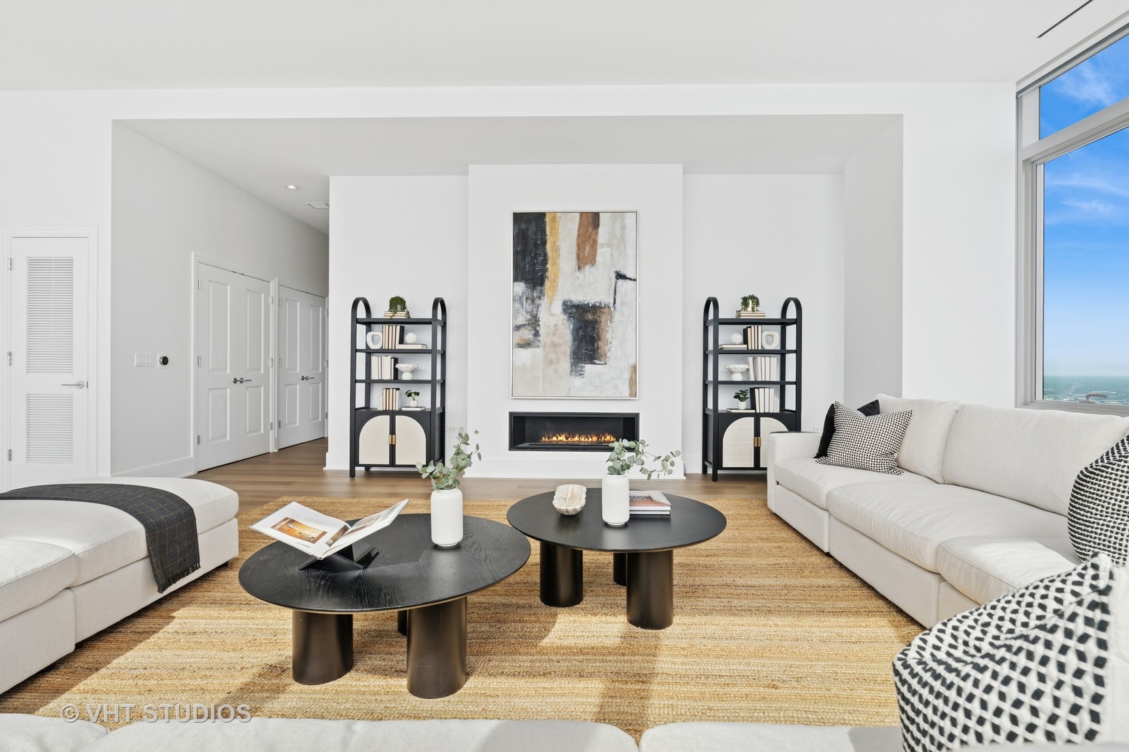 363 E Wacker Drive Unit: 7501