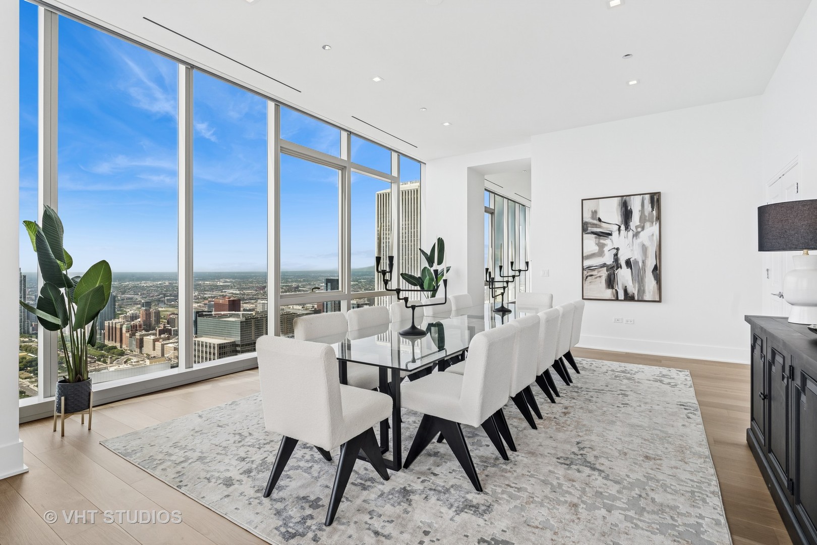 363 E Wacker Drive Unit: 7501