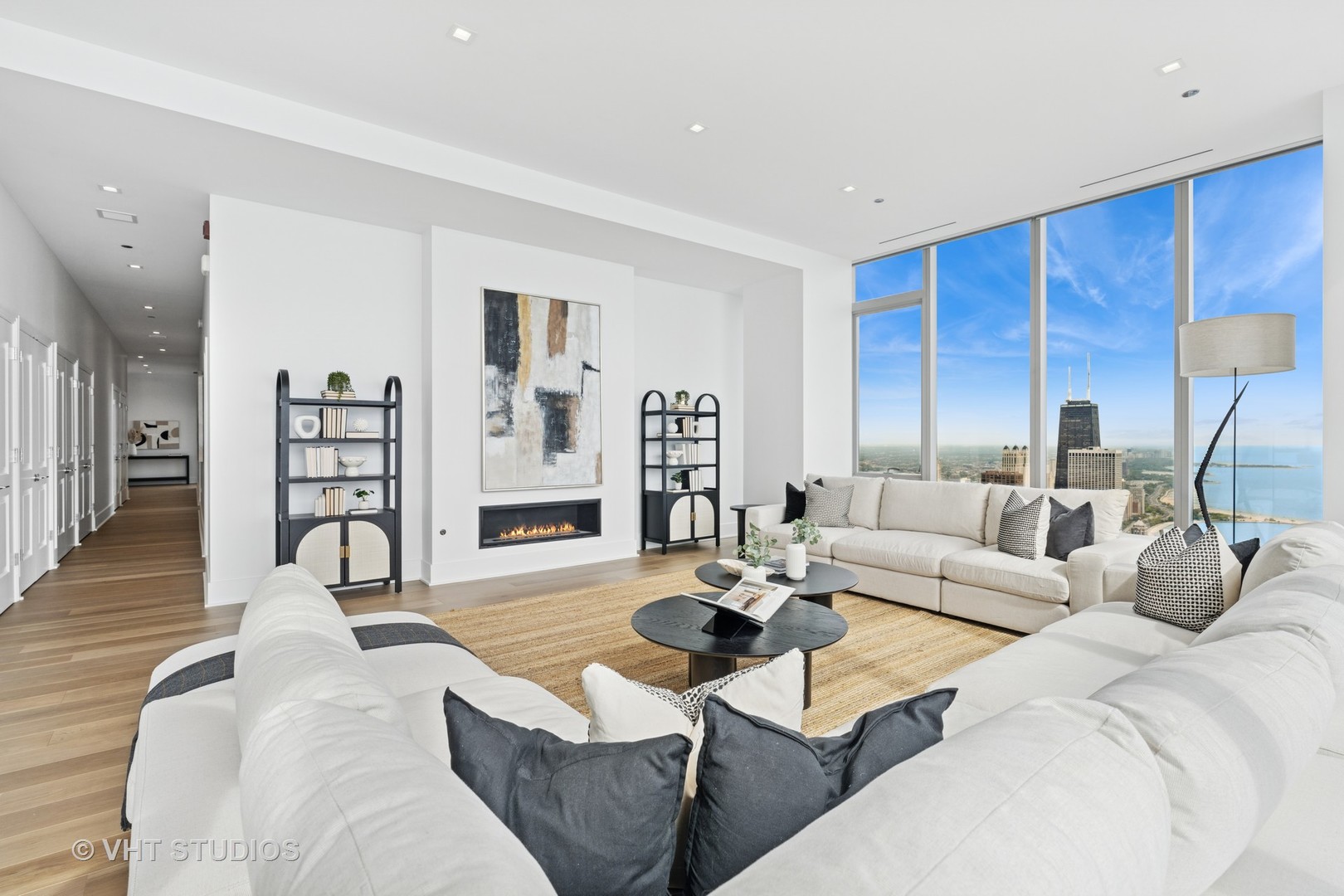 363 E Wacker Drive Unit: 7501
