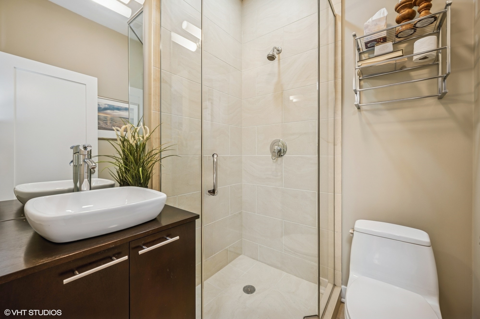 1750 W Division Street Unit: 301