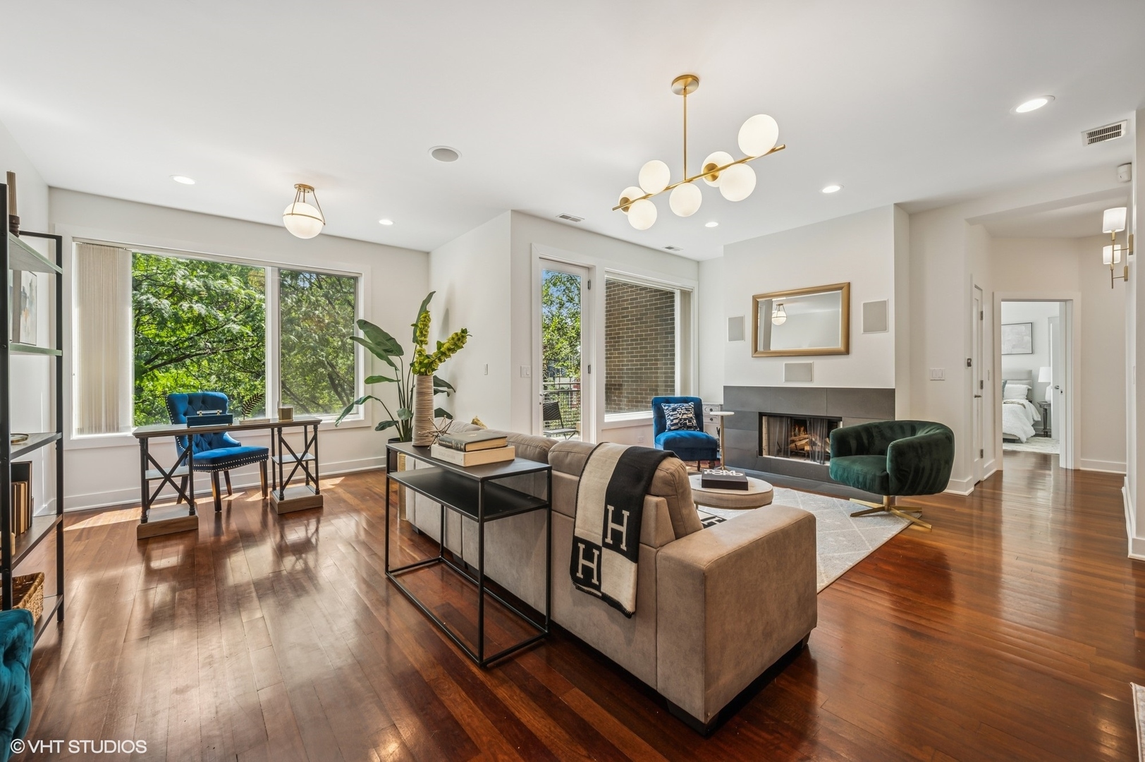 1750 W Division Street Unit: 301