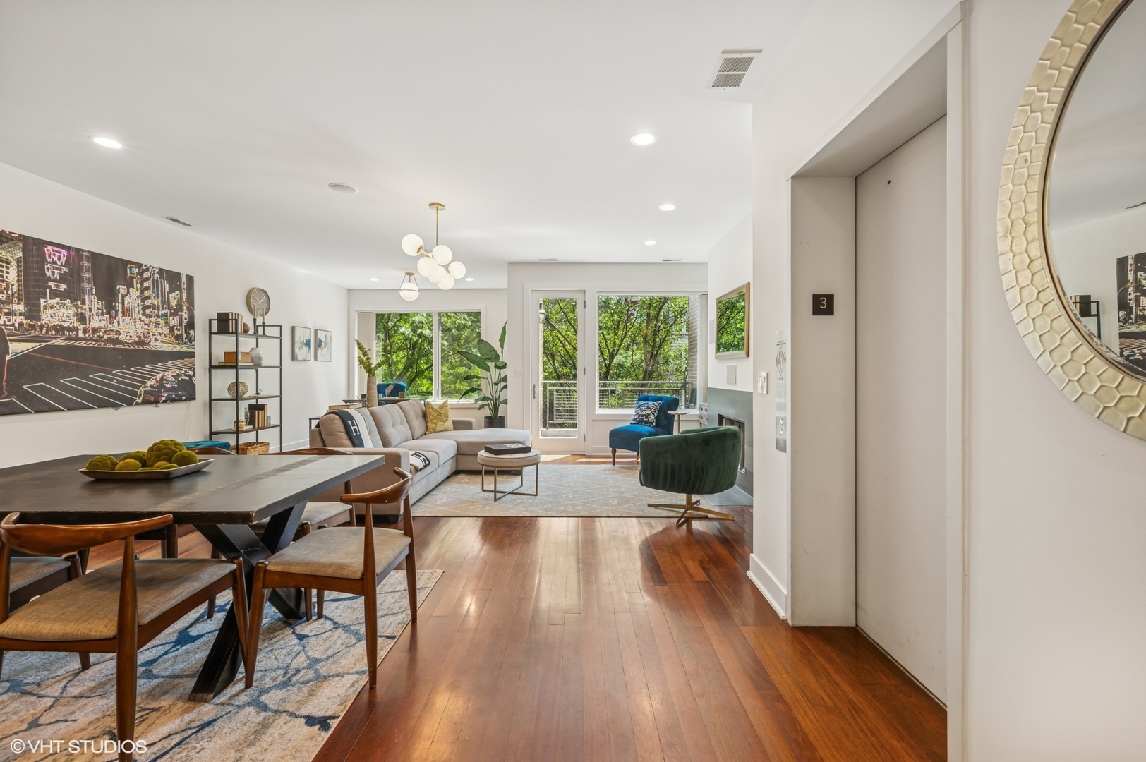 1750 W Division Street Unit: 301