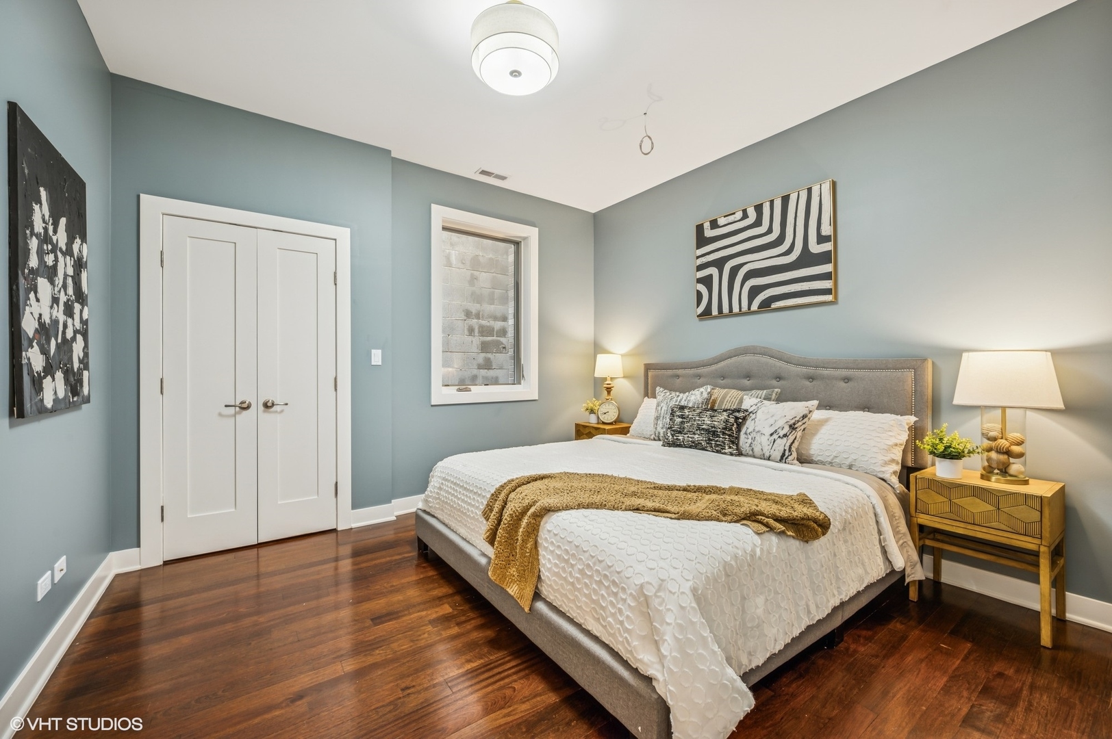 1750 W Division Street Unit: 301