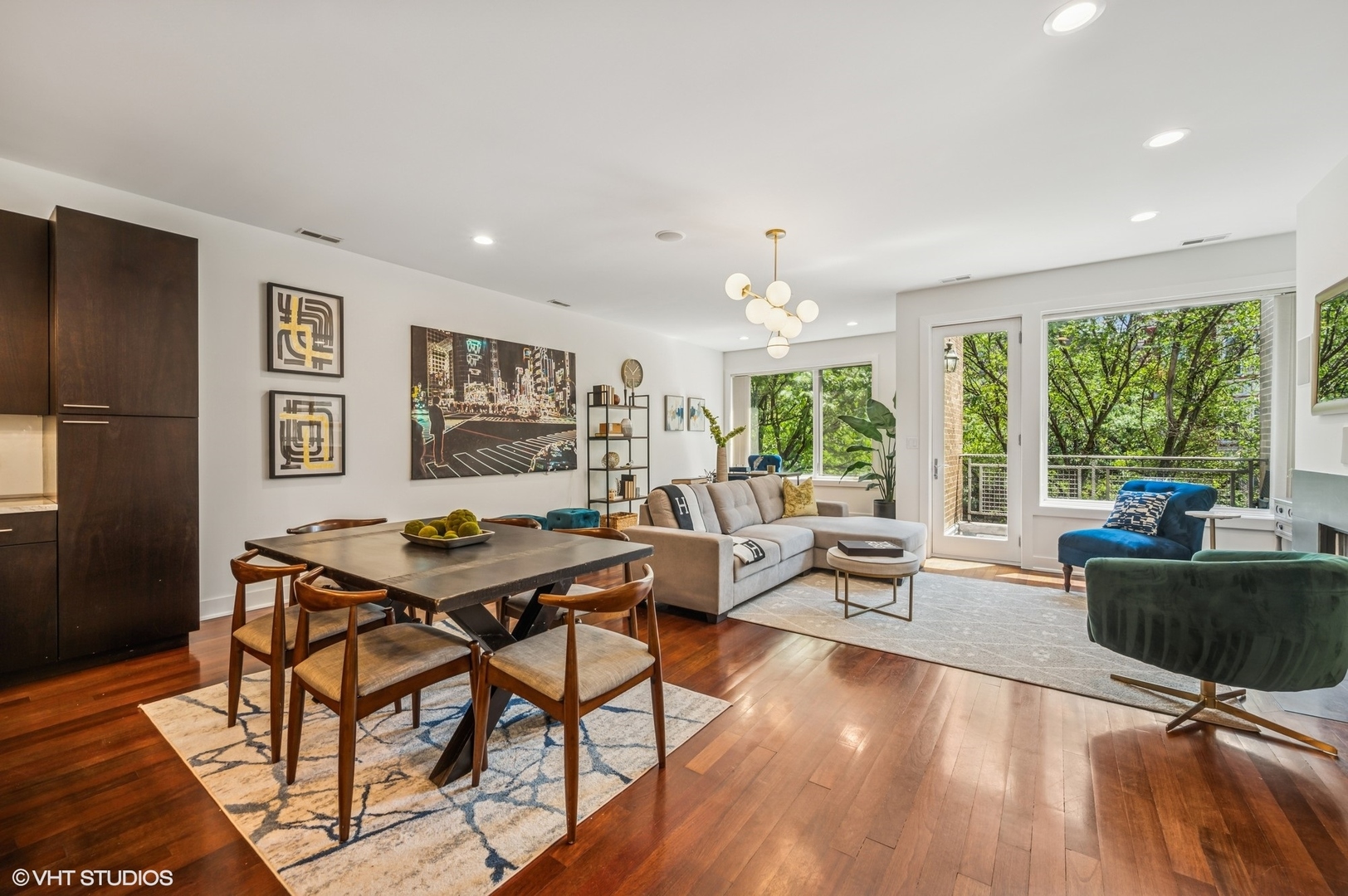 1750 W Division Street Unit: 301