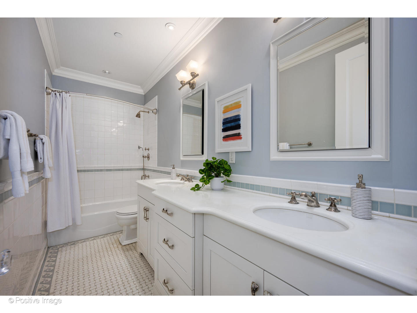 2248 N Orchard Street