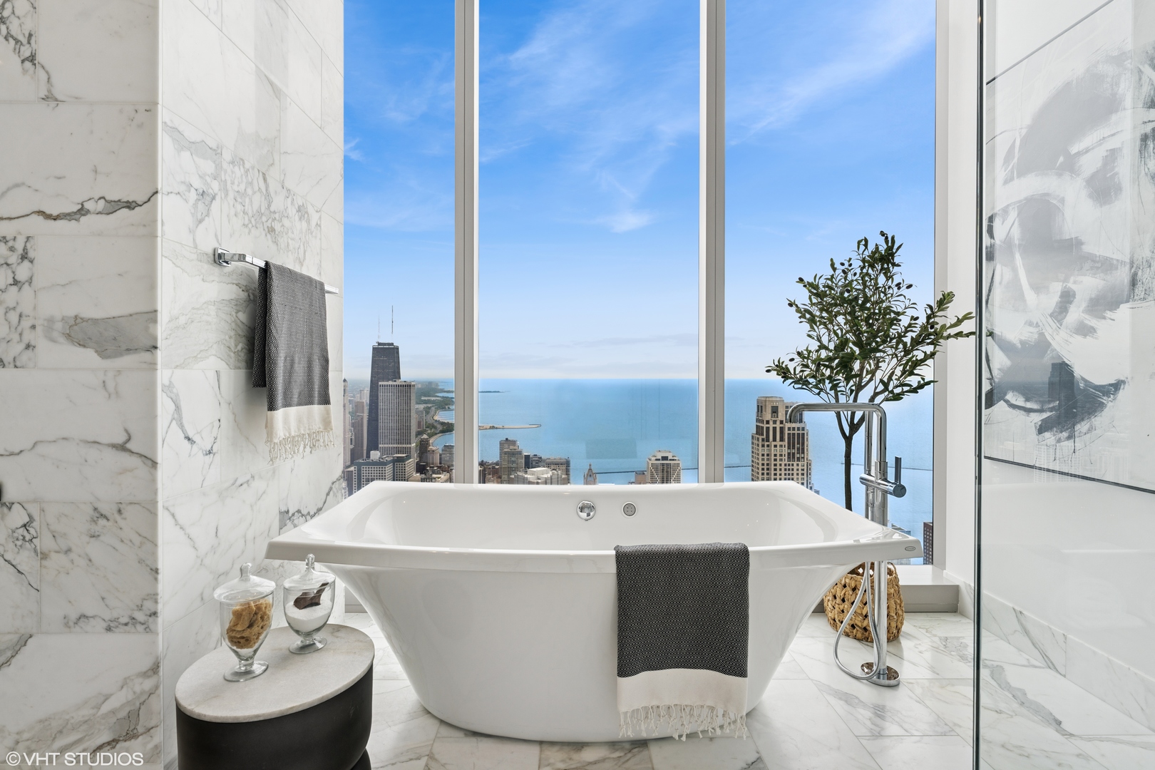 363 E Wacker Drive Unit: 7501