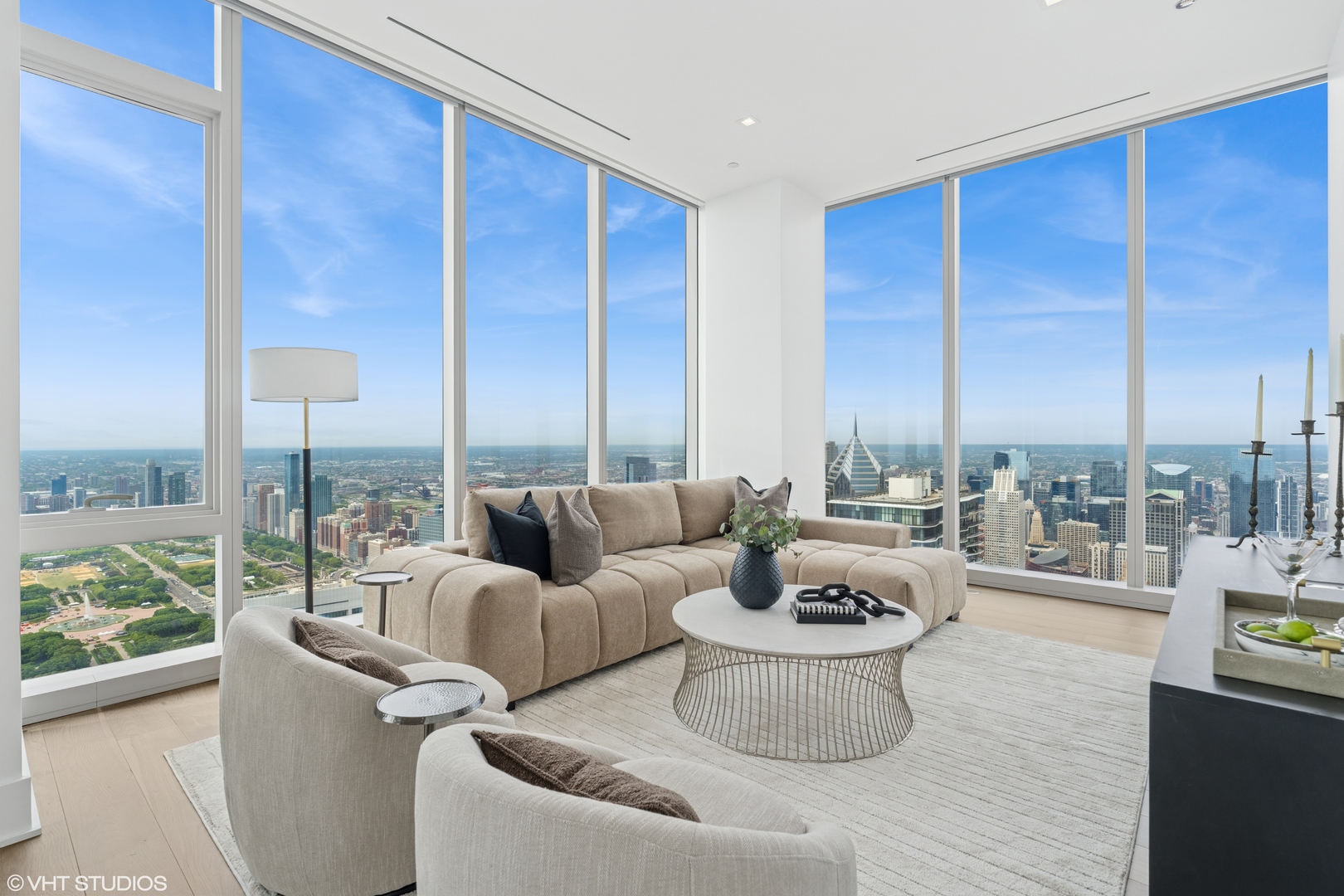 363 E Wacker Drive Unit: 7501