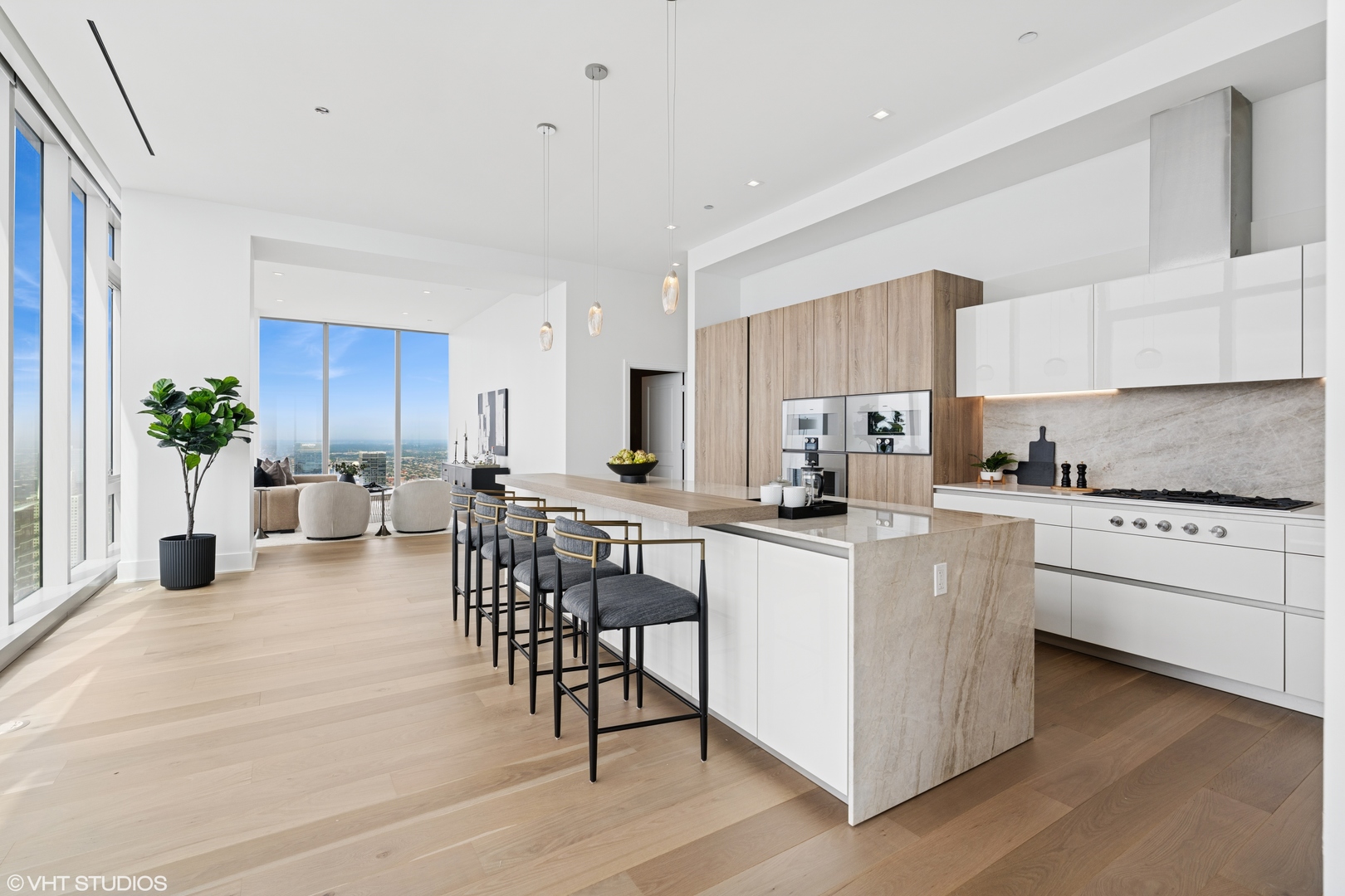 363 E Wacker Drive Unit: 7501