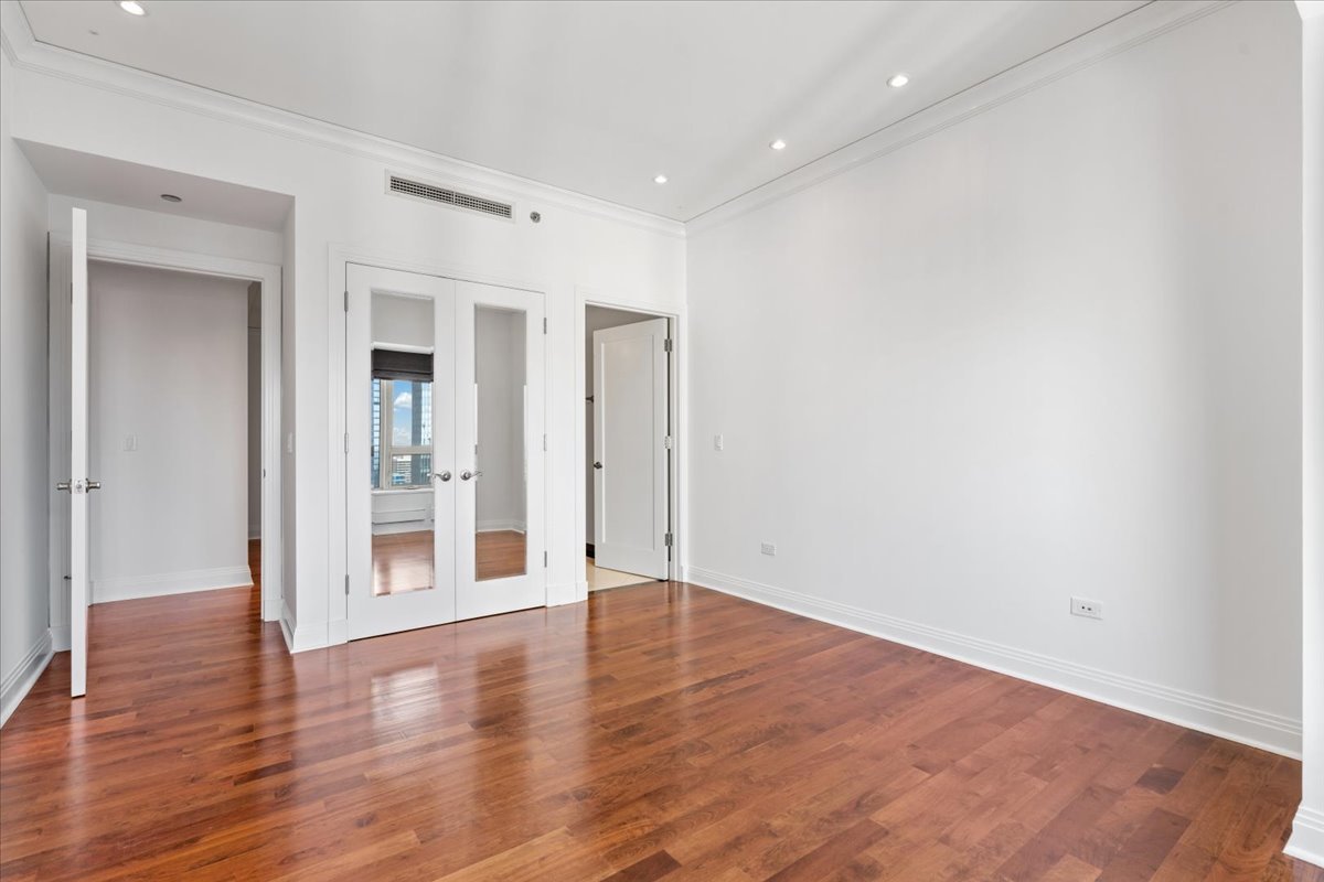 800 N Michigan Avenue Unit: 3603